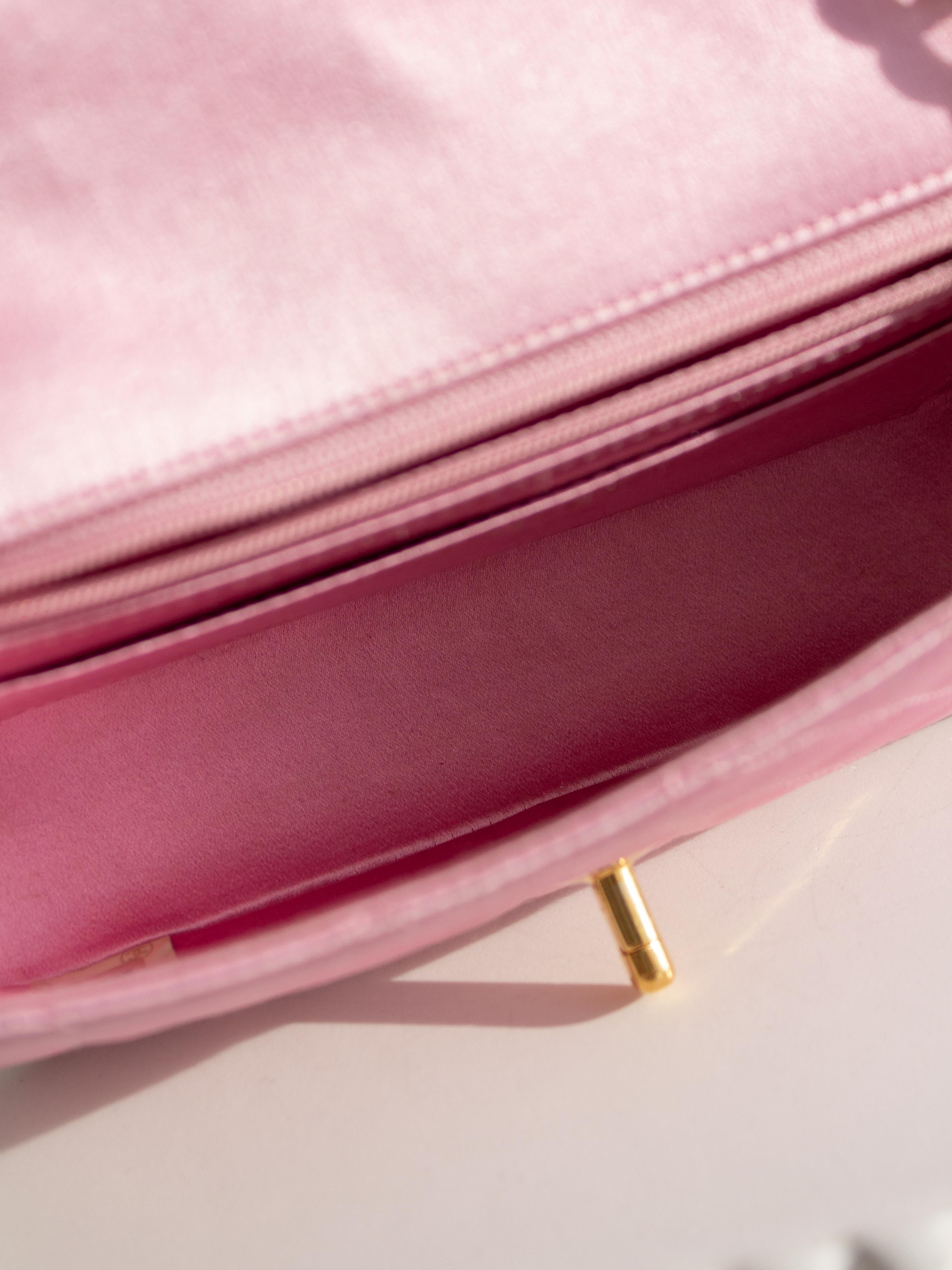 Chanel Vintage Pink Quilted Satin Mini Diana 24K Gold Bijou Chain 90s Flap Bag For Sale 10