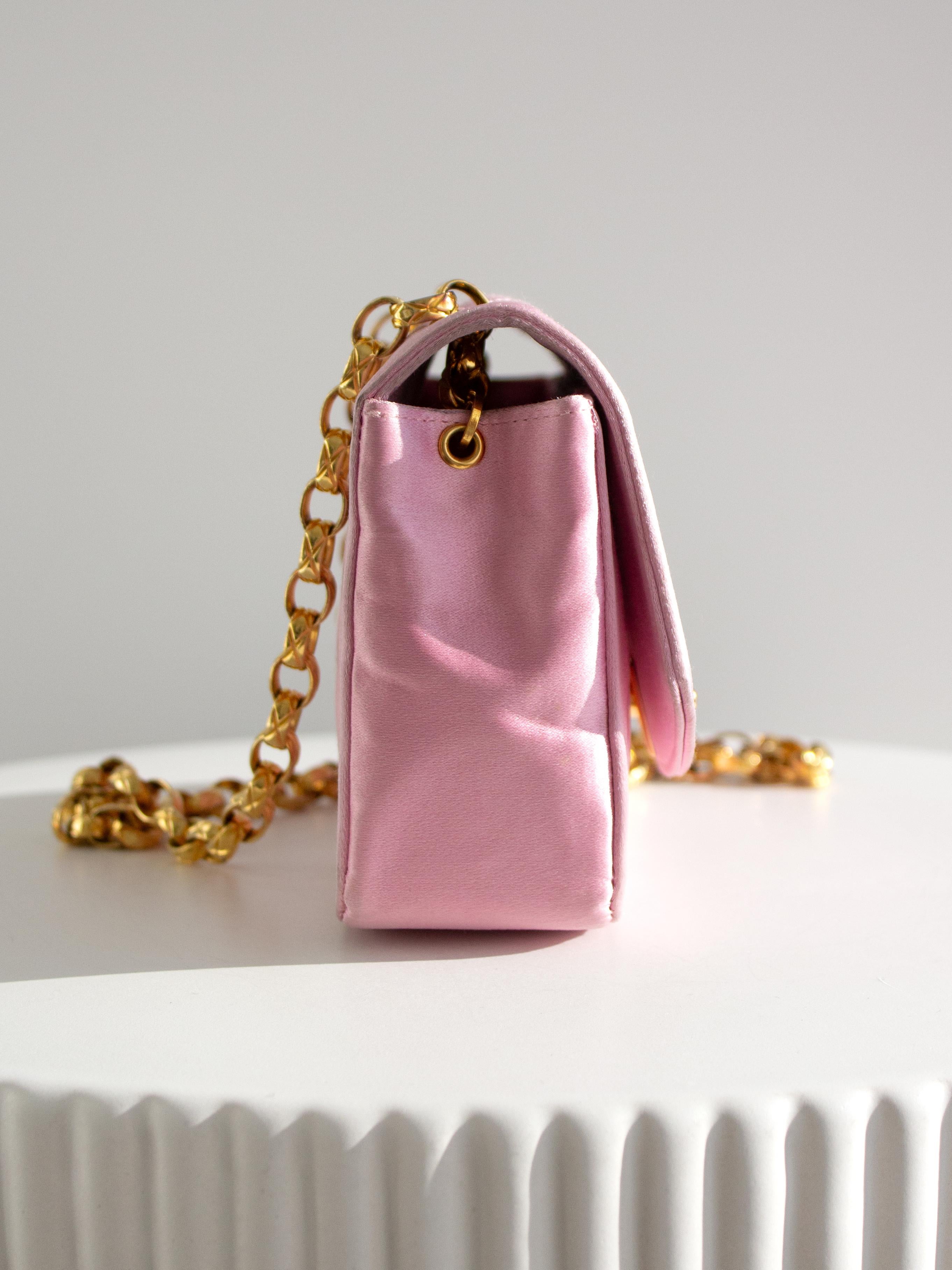 Chanel Vintage Pink Quilted Satin Mini Diana 24K Gold Bijou Chain 90s Flap Bag For Sale 1