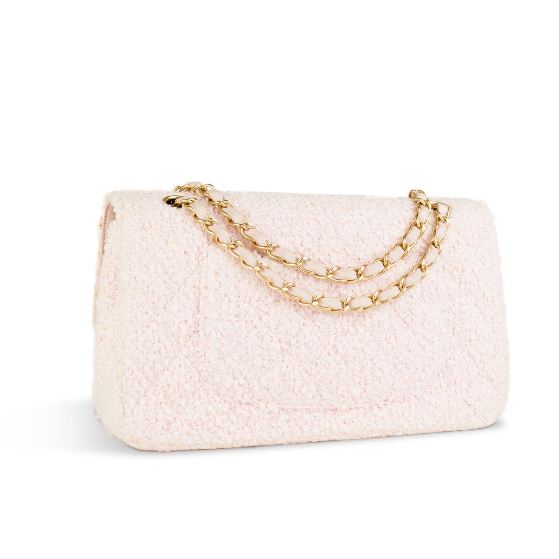 Chanel Vintage Pink Tweed Medium Classic Soft Pink Flap Bag For Sale 2