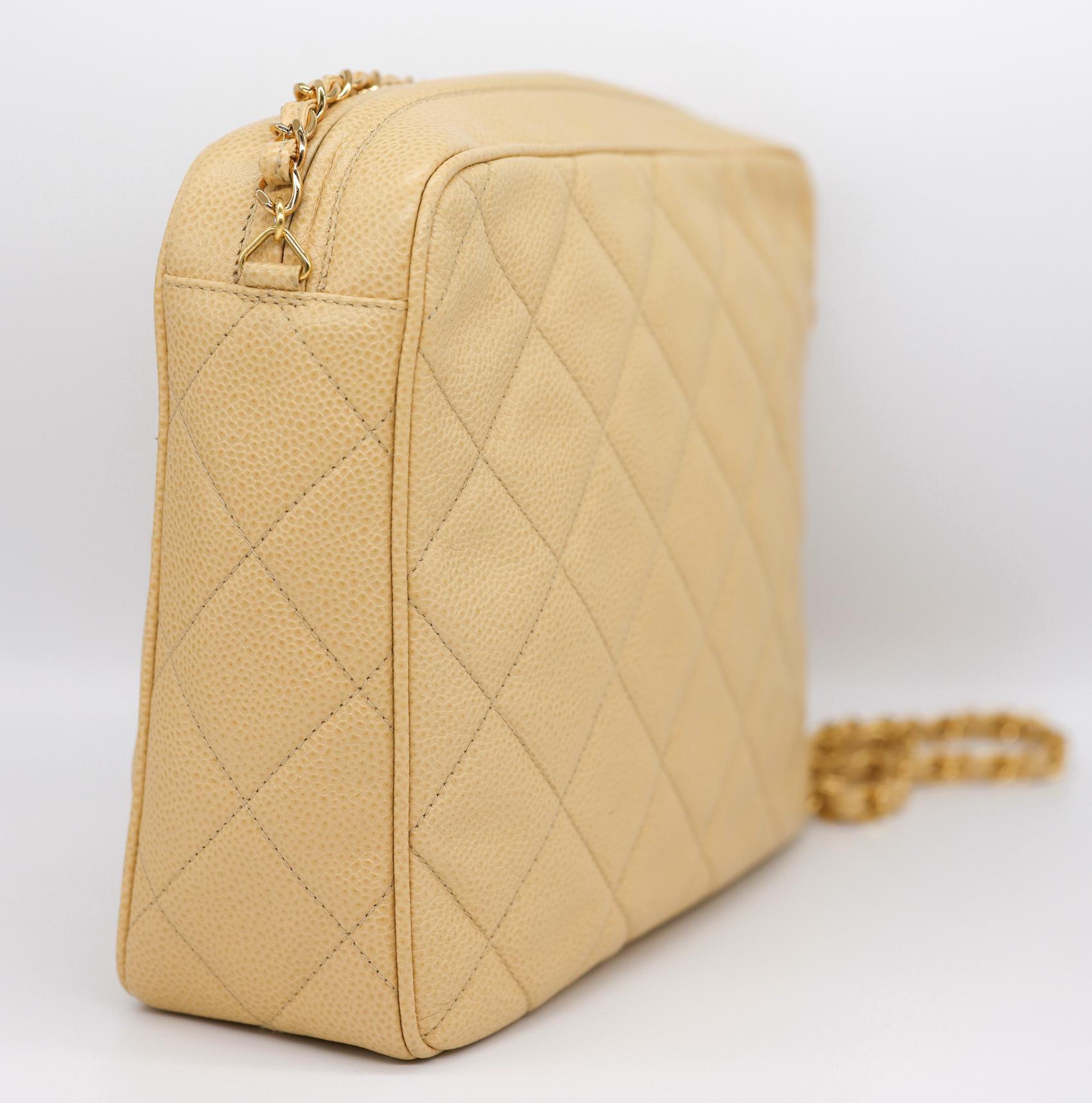 Chanel Vintage Quilted Caviar Leather Camera Bag with Gold Hardware, 1996 - 1997. In Good Condition In Banner Elk, NC