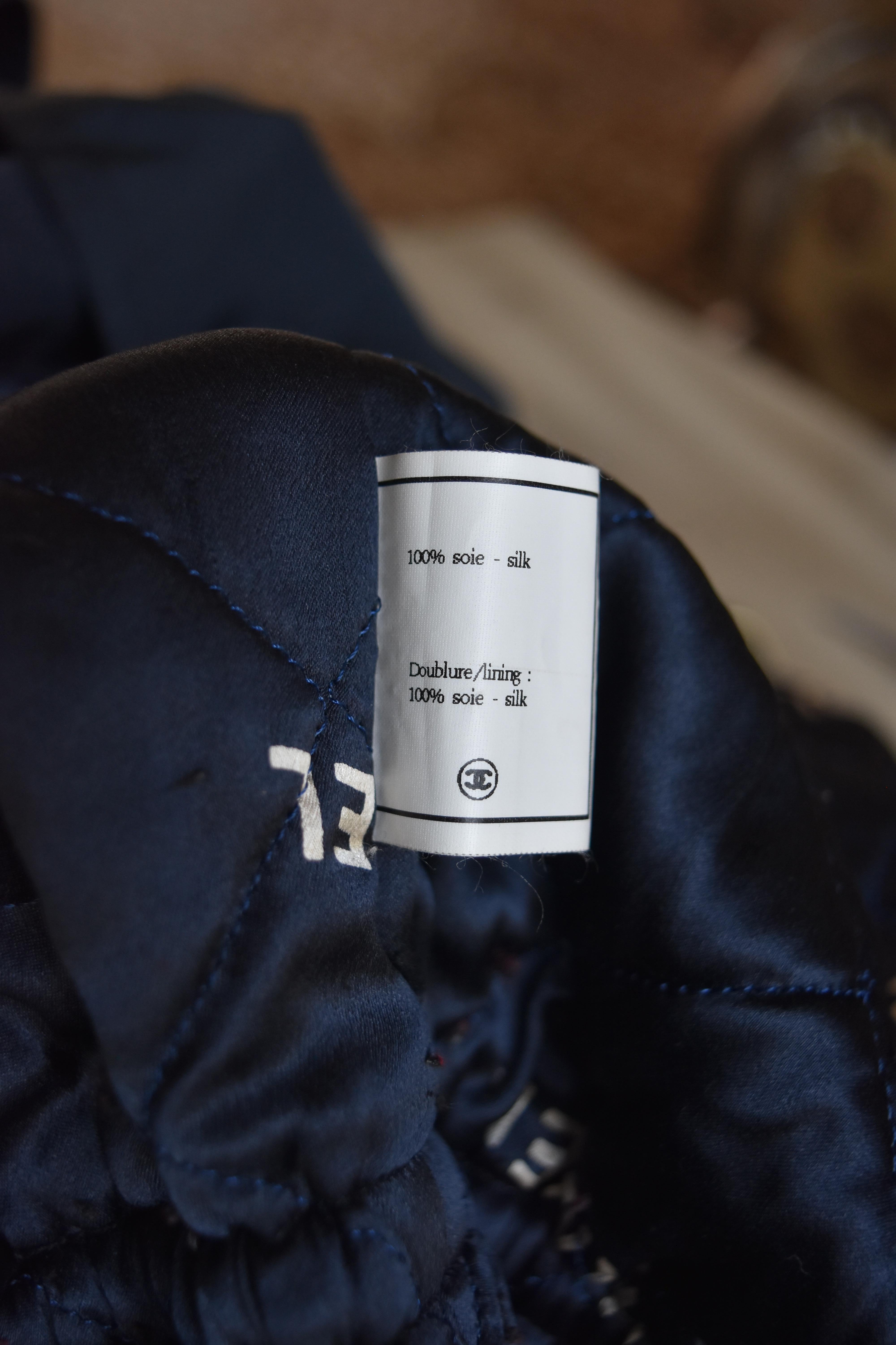 Chanel Vintage Quilted CC logo Jacket Coat Med Large For Sale 7