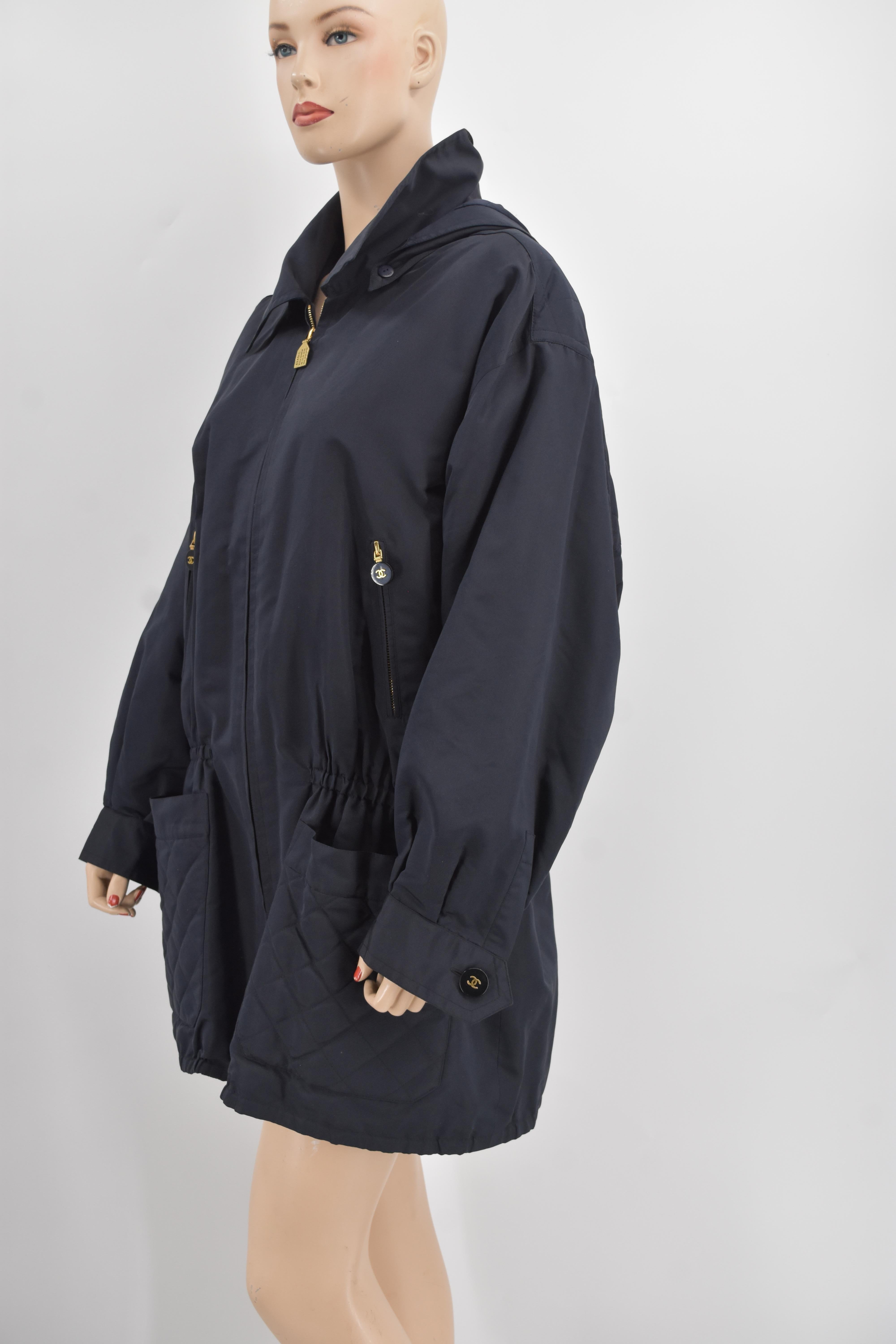 Women's Chanel Vintage Quilted CC logo Jacket Coat Med Large For Sale
