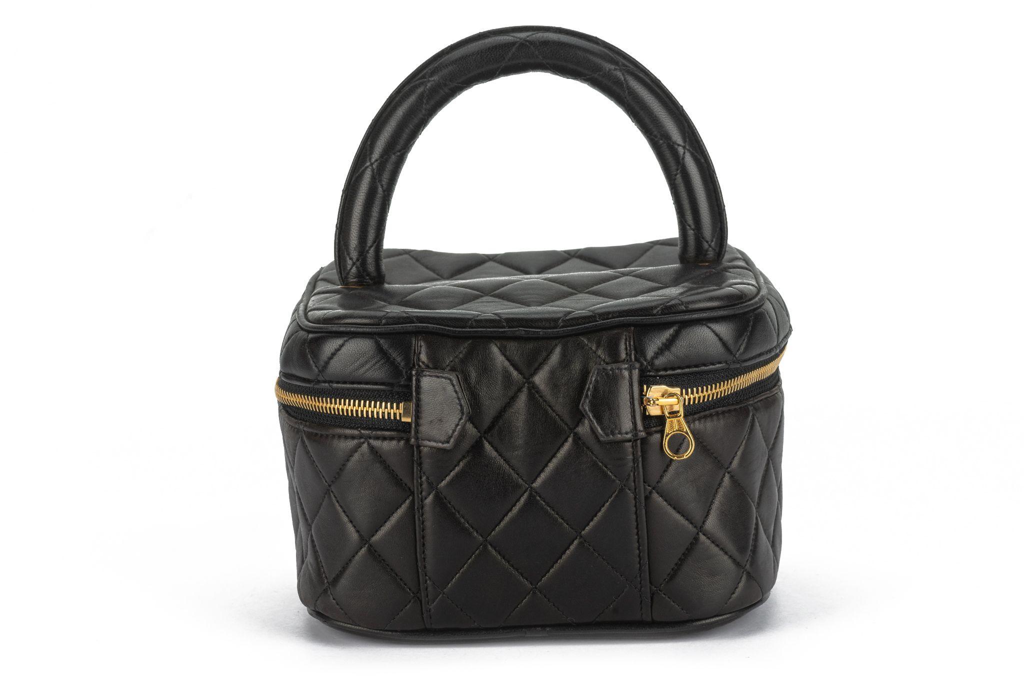 Estuche Acolchado Chanel Vintage en Excelente estado para la venta en West Hollywood, CA