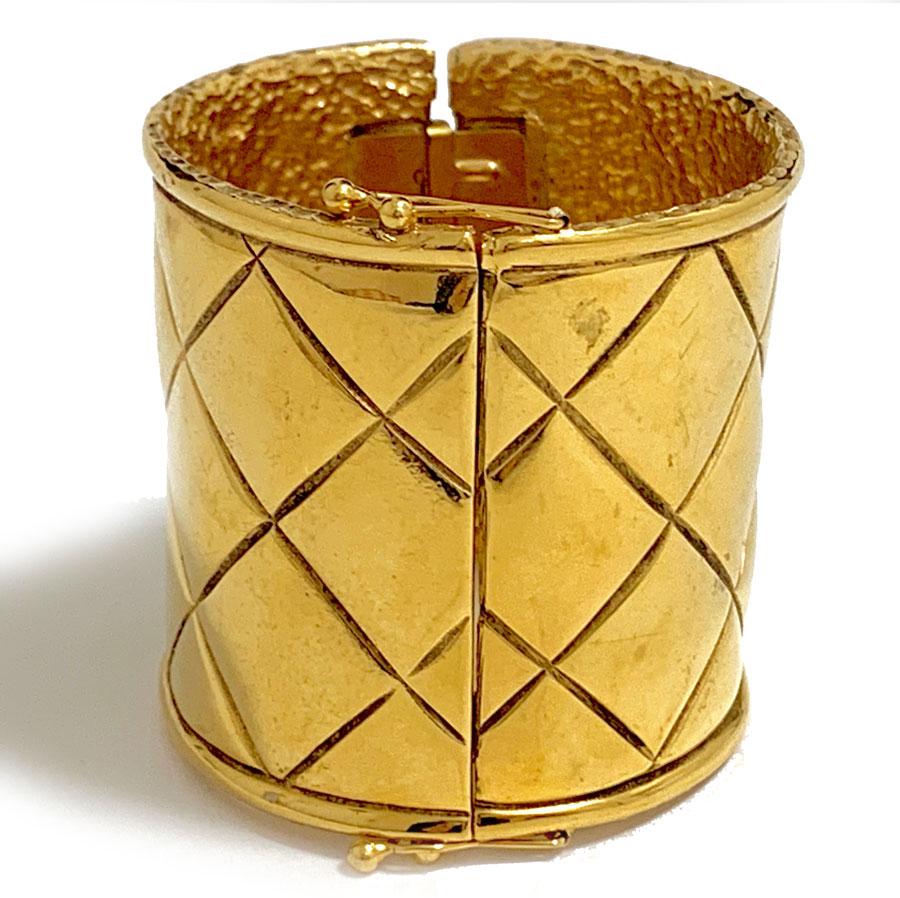 CHANEL Vintage Quilted Gold Cuff 2