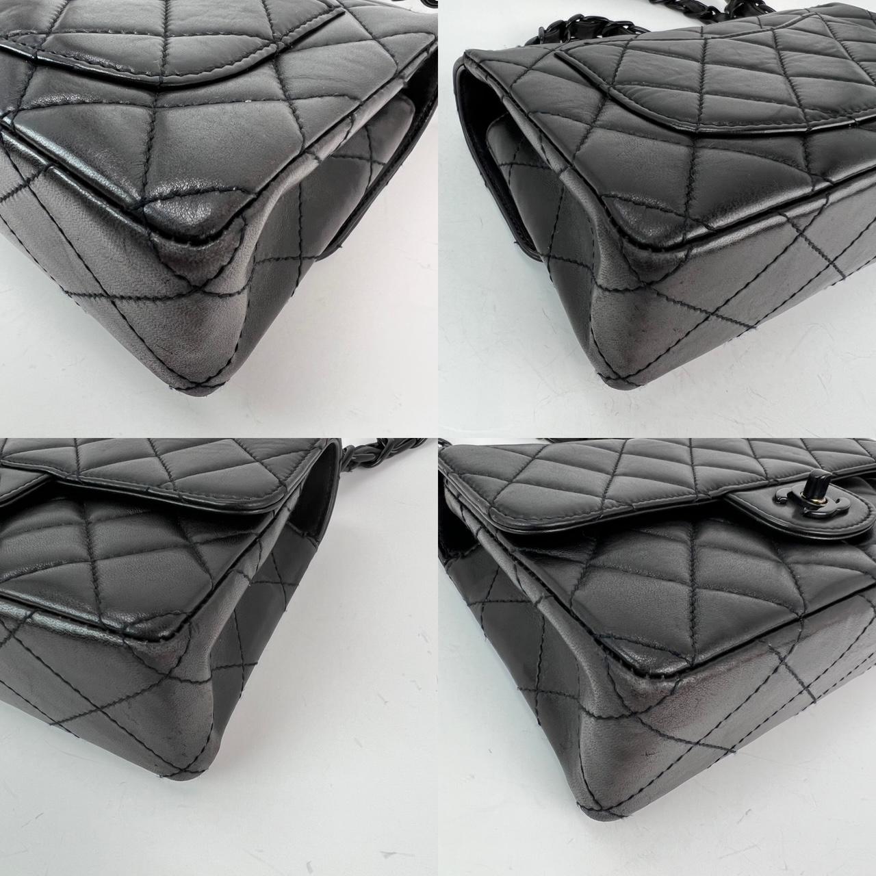 Chanel Vintage Quilted Lambskin Black Resin Chain Small Classic Single Flap Bag For Sale 2