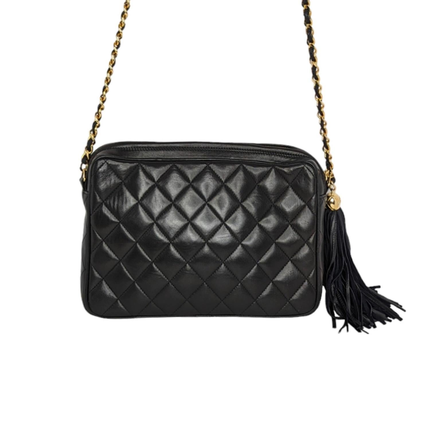 Chanel Vintage Quilted Lambskin CC Camera Tassel Bag In Good Condition In Scottsdale, AZ