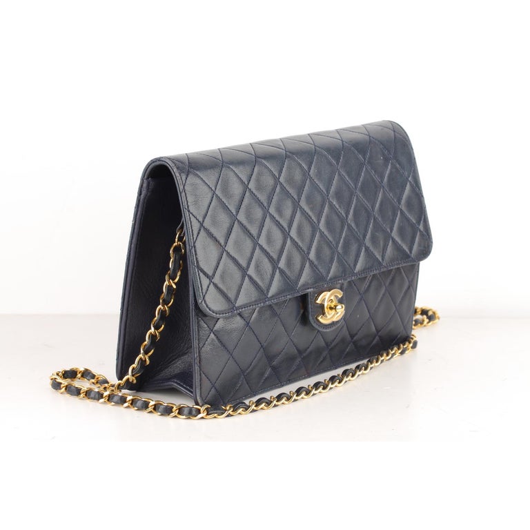 chanel quilted messenger bag