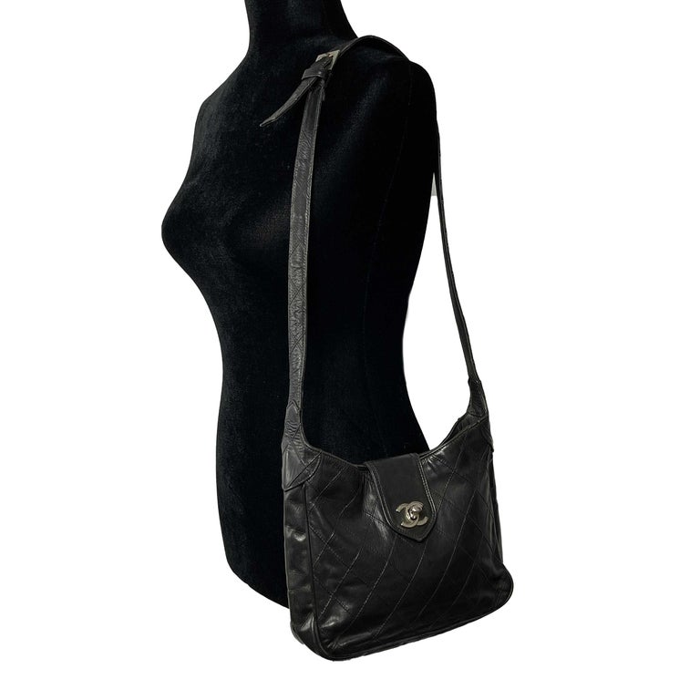 CHANEL Vintage Quilted Lambskin Supermodel Black Medium CC Shoulder Bag For Sale 7