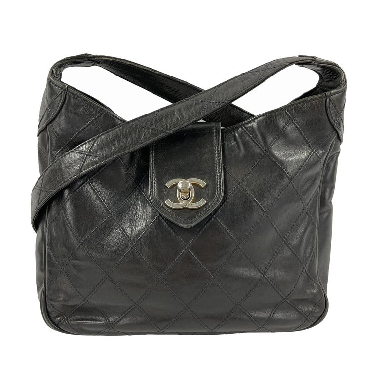 CHANEL Vintage Quilted Lambskin Supermodel Black Medium CC Shoulder Bag For Sale 4