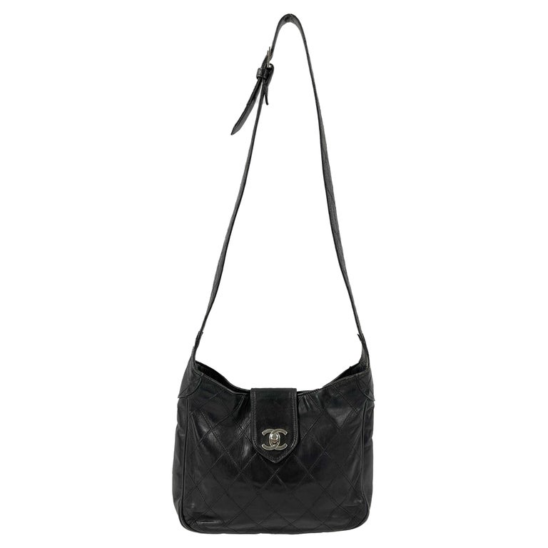 CHANEL Vintage Quilted Lambskin Supermodel Black Medium CC Shoulder Bag For Sale