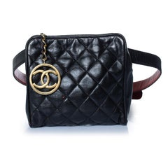 Chanel, Vintage quilted leather 1990s belt bag