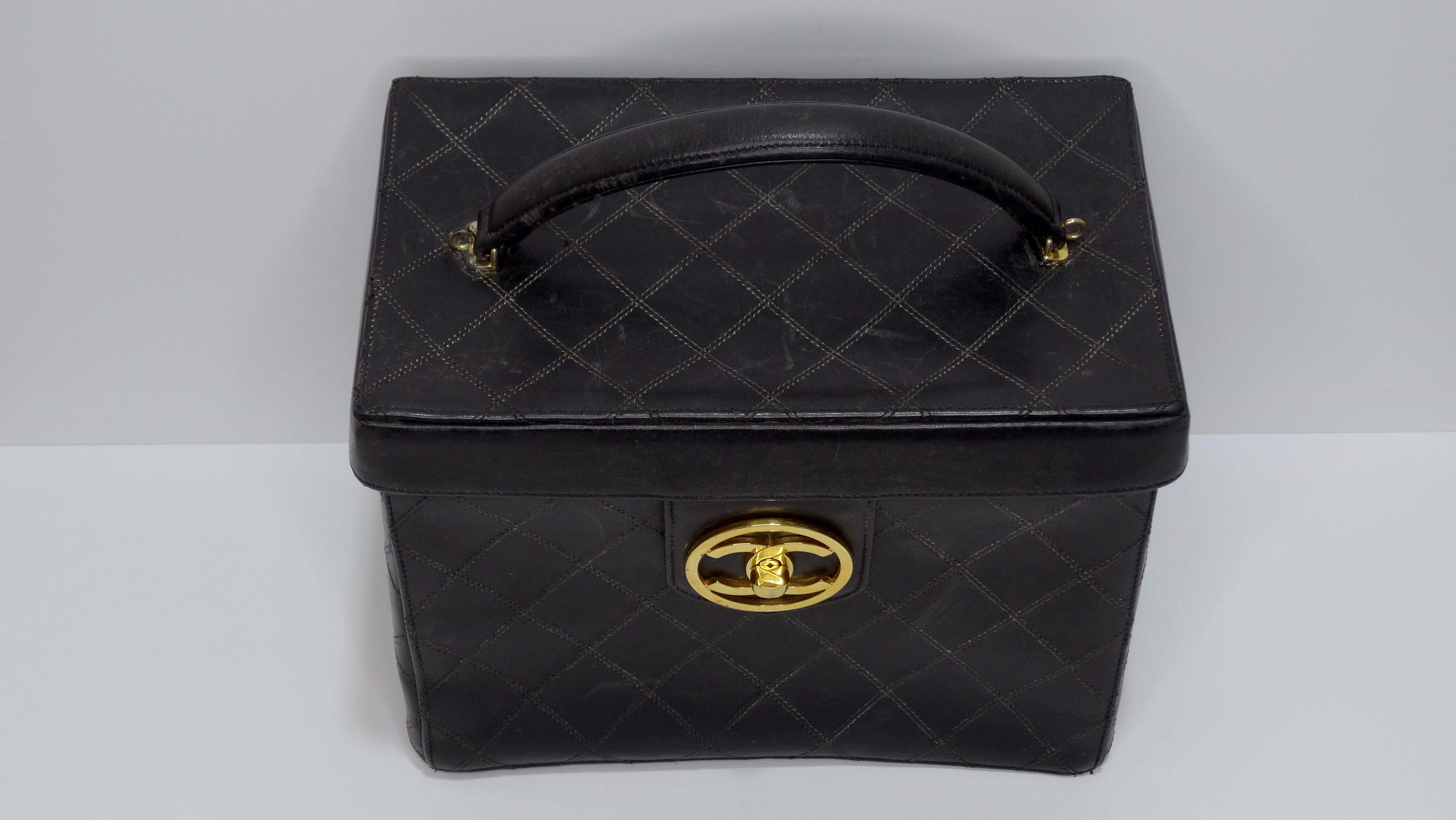 Women's or Men's Chanel Vintage Quilted Leather Vanity Case  For Sale