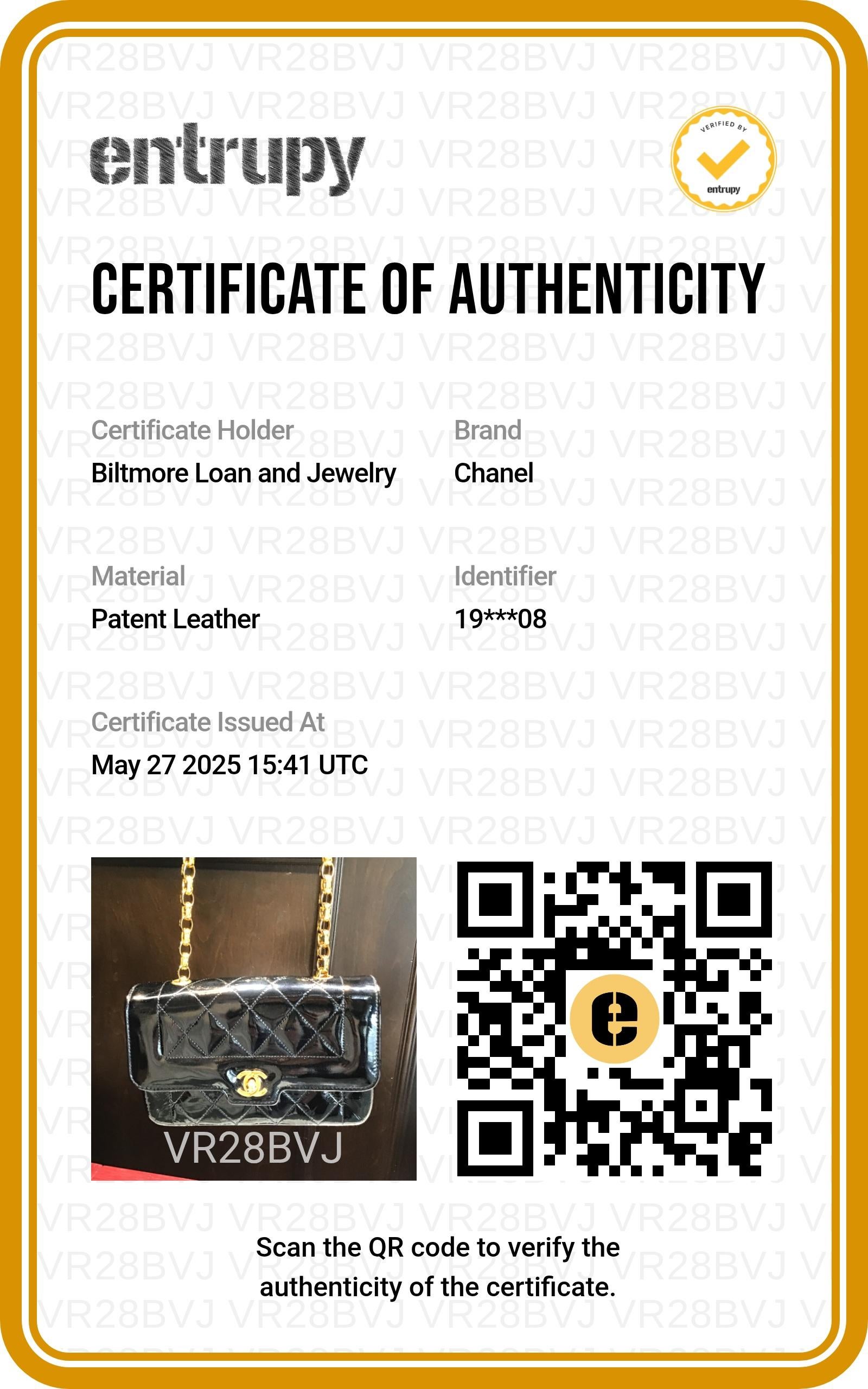 Chanel Vintage Acolchado Charol Piel de Becerro Mini Diana Bijoux Flap en venta 7