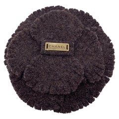 Chanel Vintage Rare Brown Wool Camelia Flower Camellia Brooch Pin