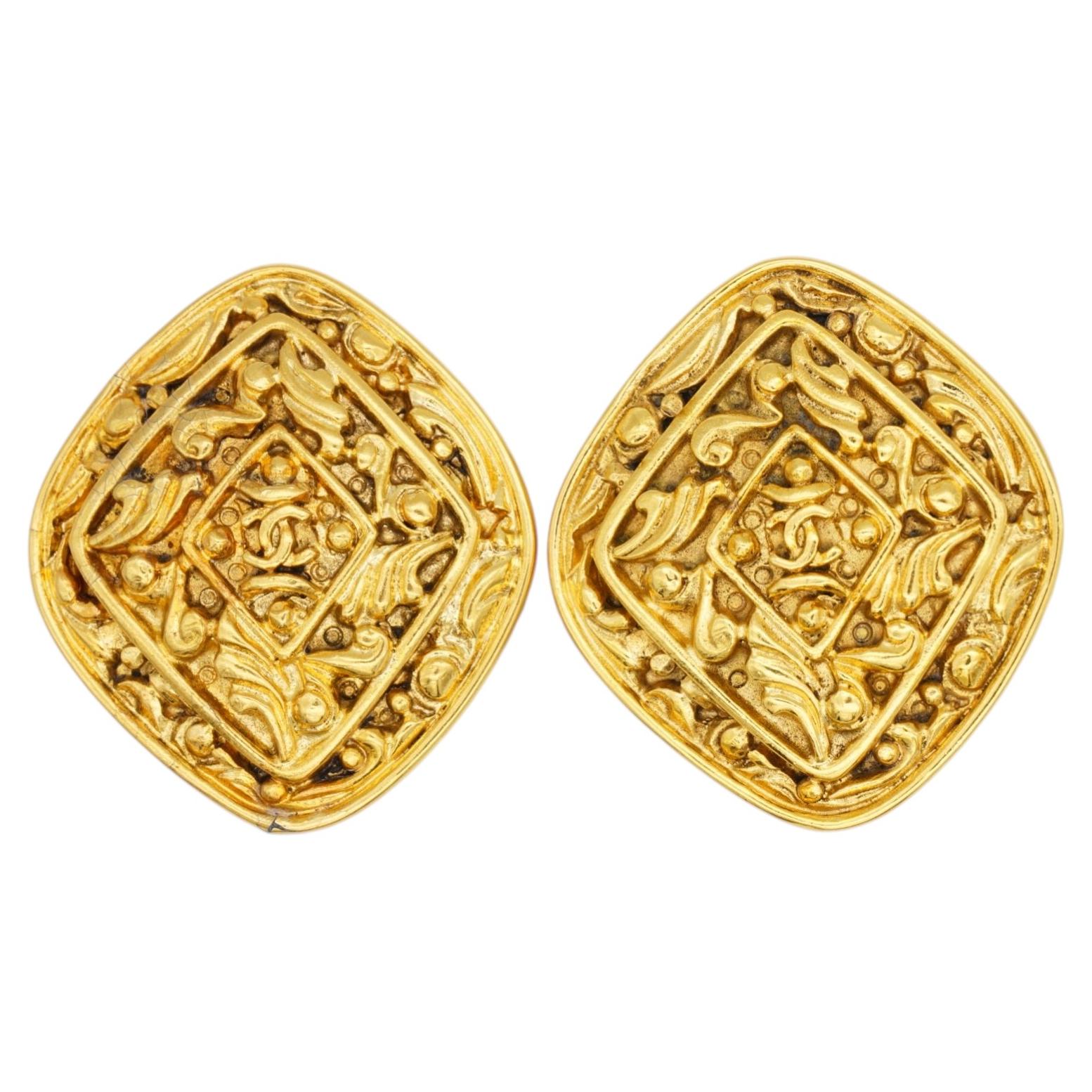 Chanel Vintage Rare Gold Huge Logo CC Coco Diamond Vine Flower Relief Earrings