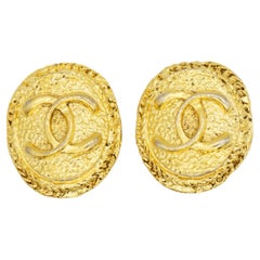 CHANEL Vintage Rare Gold Iconic Textured Oval Grainy Logo CC Coco Clip Earrings