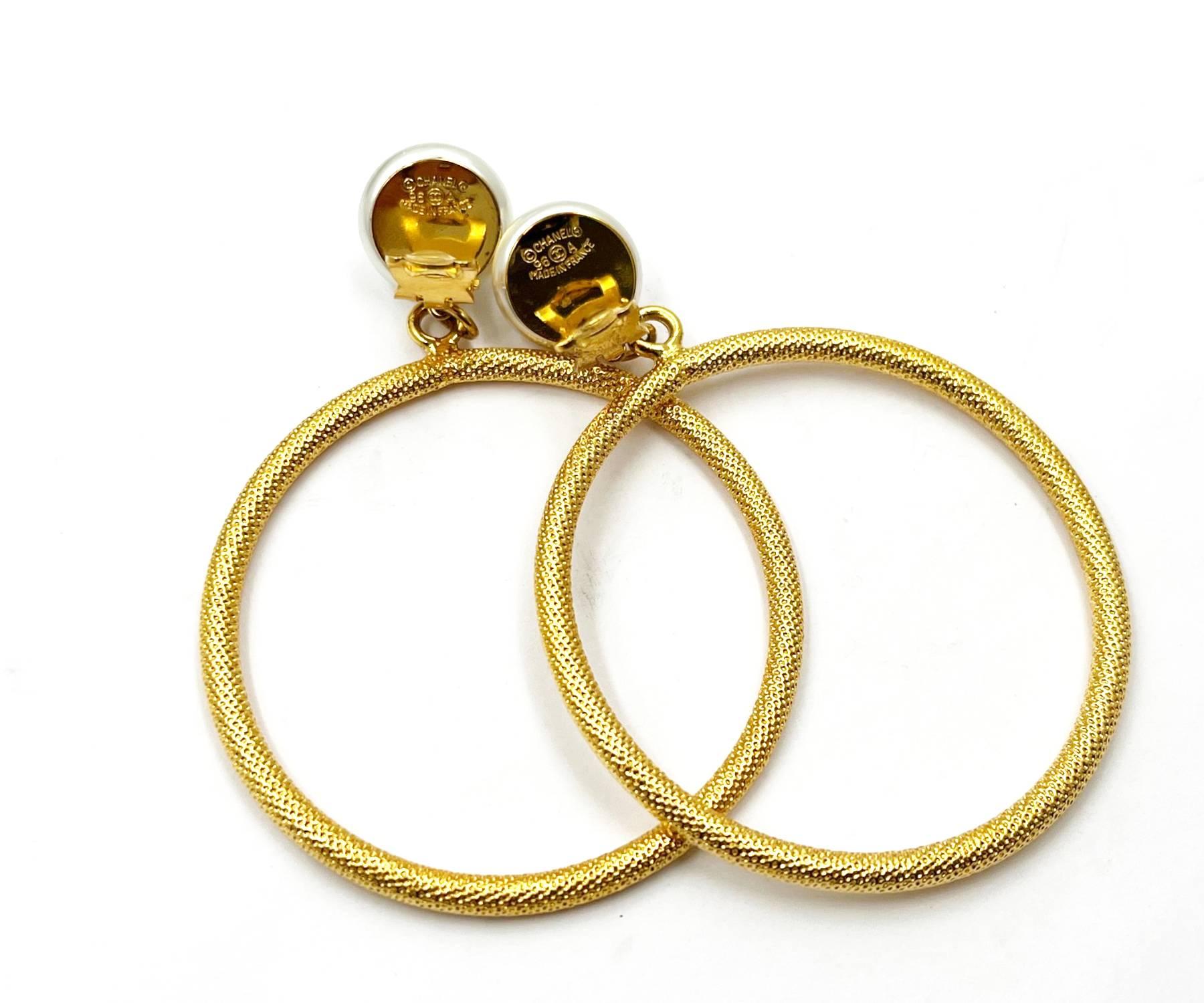 Chanel Vintage Rare Gold Plated CC Pearl Large Hoop Dangle Clip on LargeEarrings In Excellent Condition For Sale In Pasadena, CA