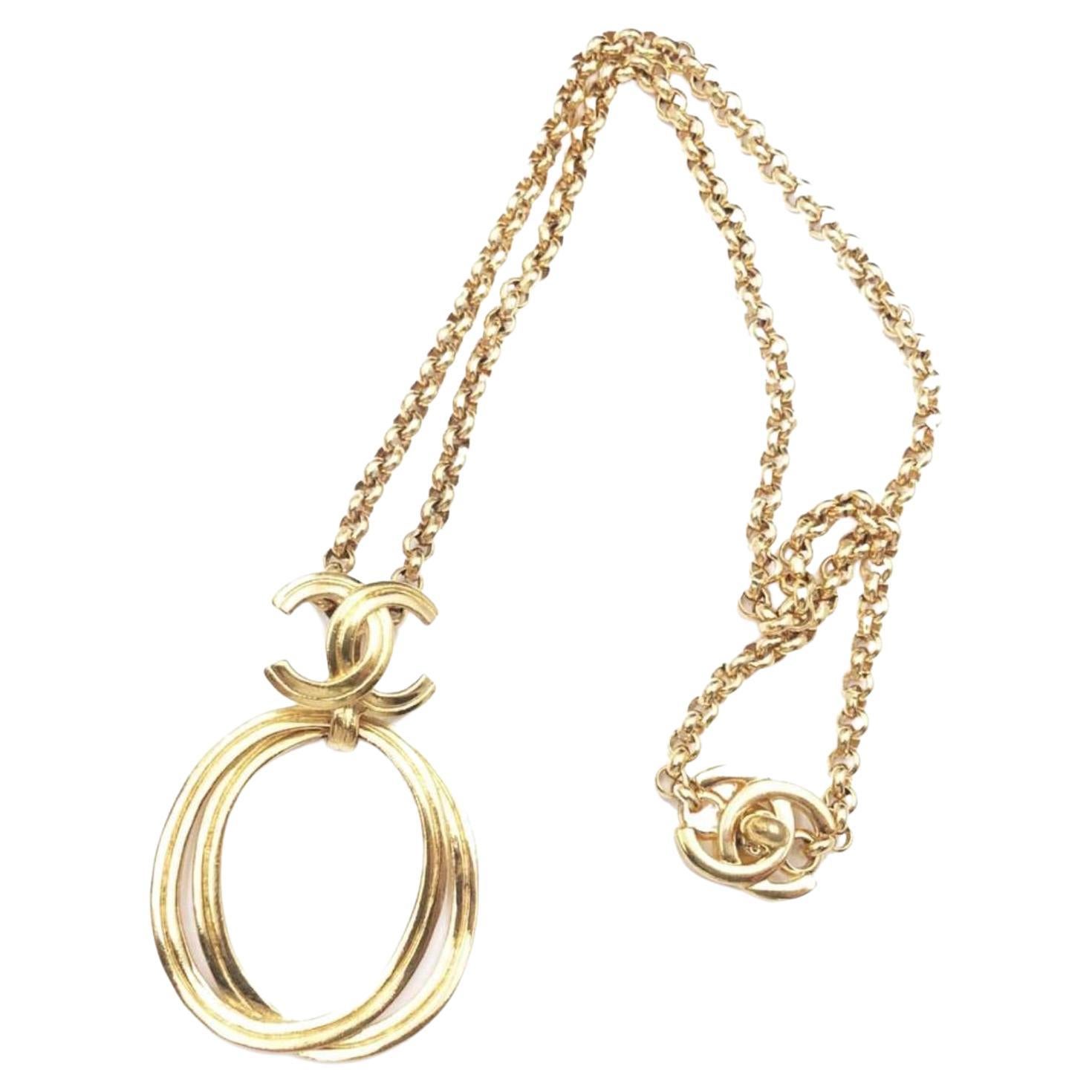 Chanel Vintage Rare Gold Plated CC Ring Turnlock Necklace For Sale