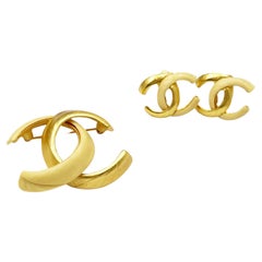 Chanel Vintage Rare Gold Plated Ivory CC Earrings Brooch Set