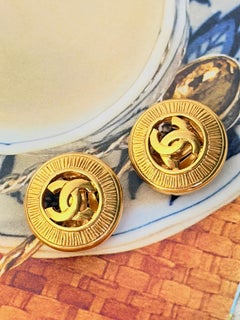 Chanel Vintage Rare Iconic Gold Sunburst Byzantine CC Openwork Circle Earrings