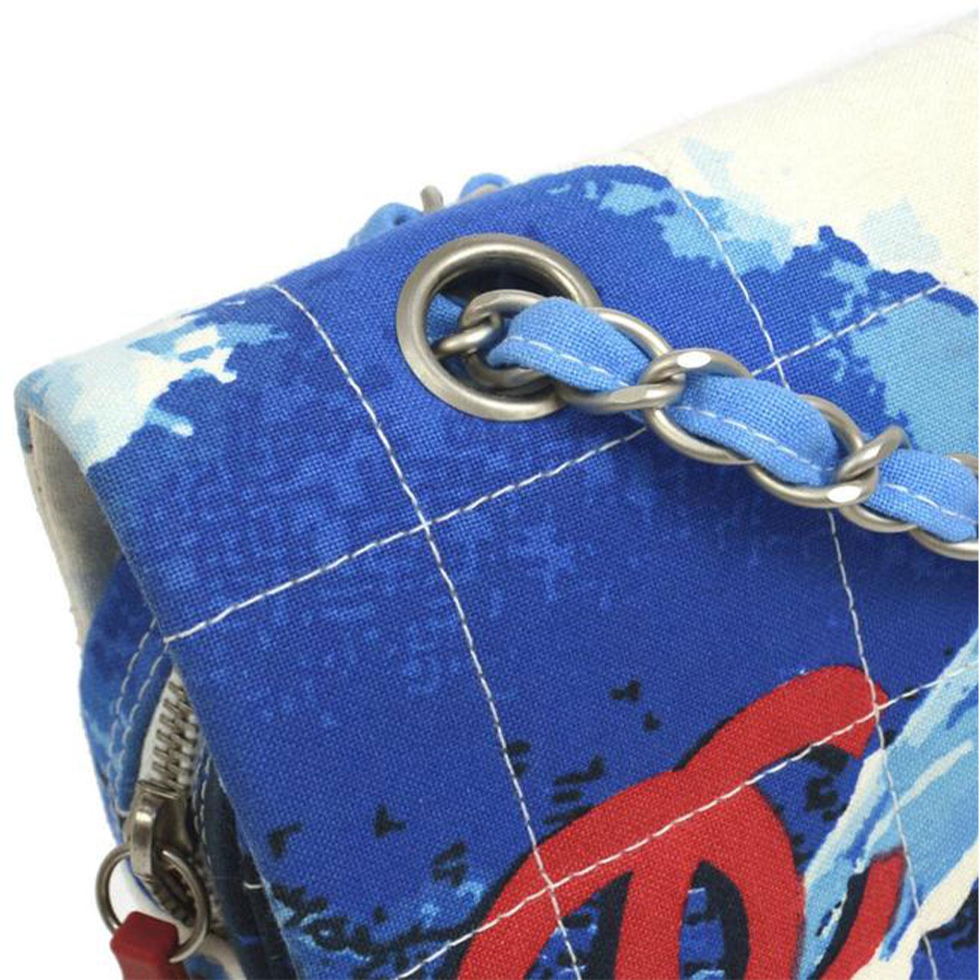  Chanel 2001 Vintage Rare Surf Sport Blue White Red Canvas Shoulder Bag For Sale 3