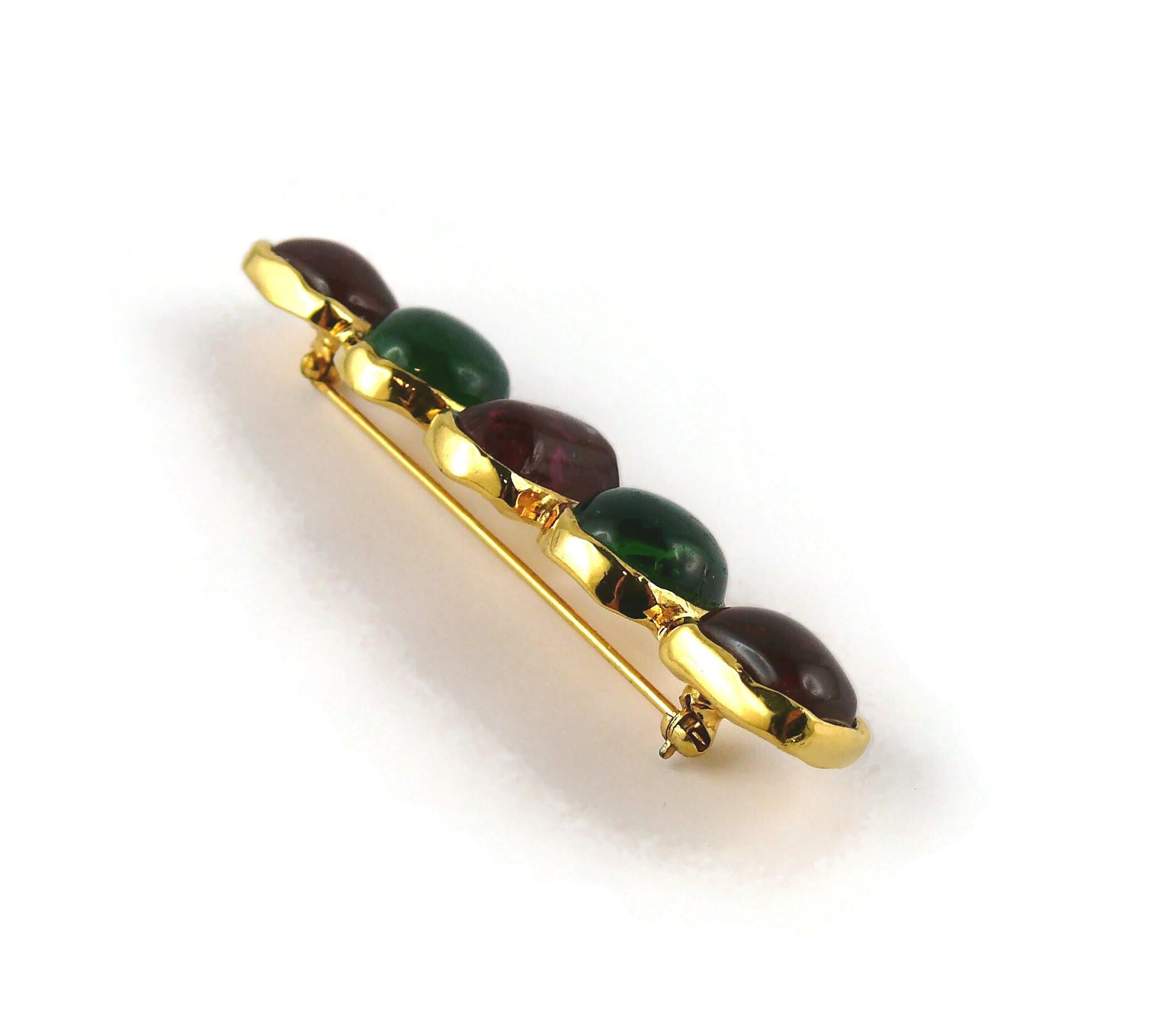 Chanel Vintage Red and Green Gripoix Glass Cabochon Bar Brooch For Sale 5