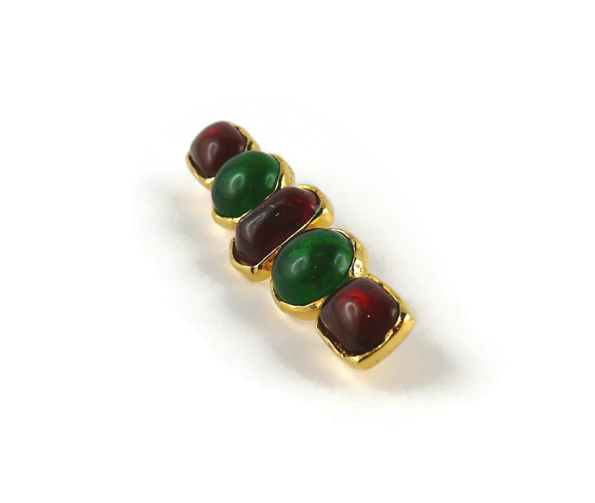 Chanel Vintage Red and Green Gripoix Glass Cabochon Bar Brooch For Sale 1