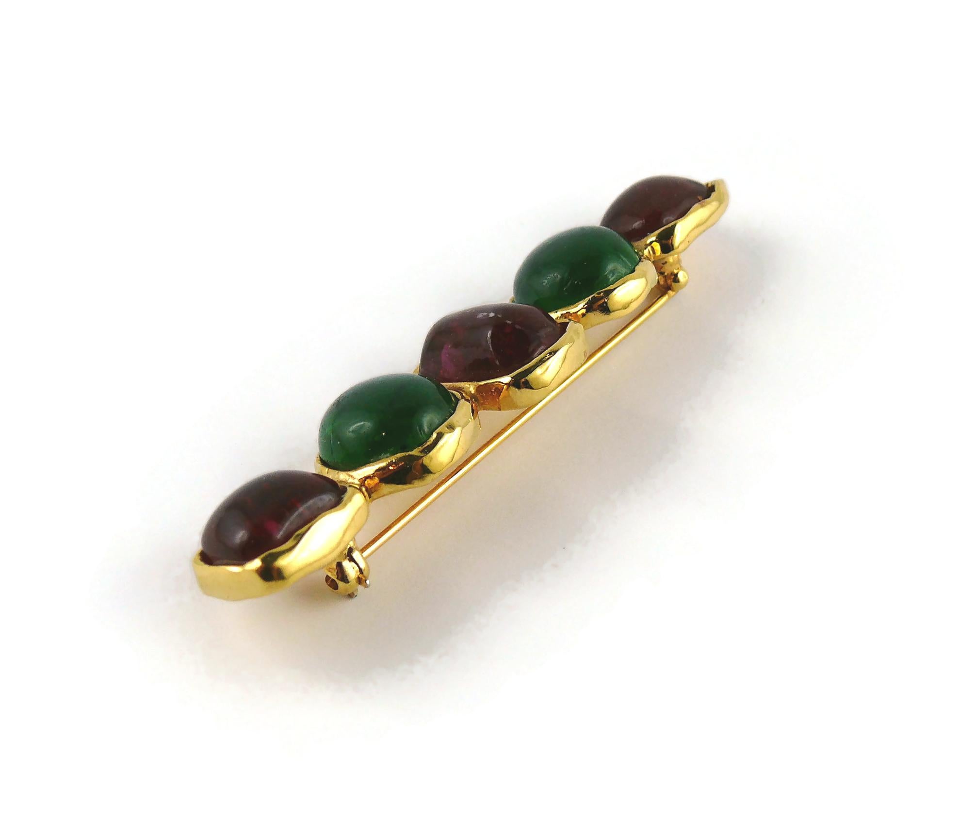 Chanel Vintage Red and Green Gripoix Glass Cabochon Bar Brooch For Sale 2