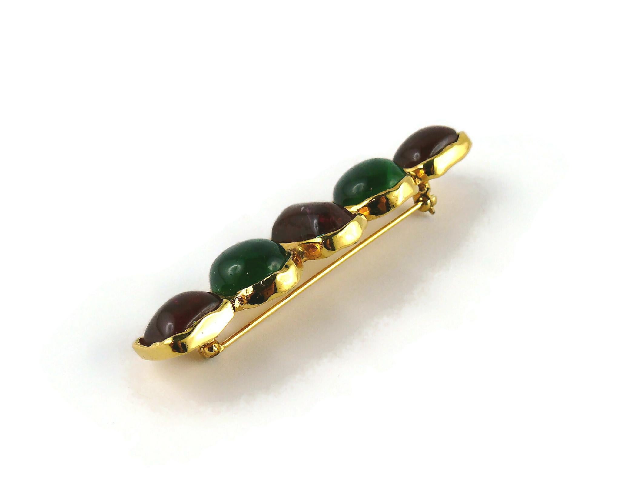 Chanel Vintage Red and Green Gripoix Glass Cabochon Bar Brooch For Sale 4