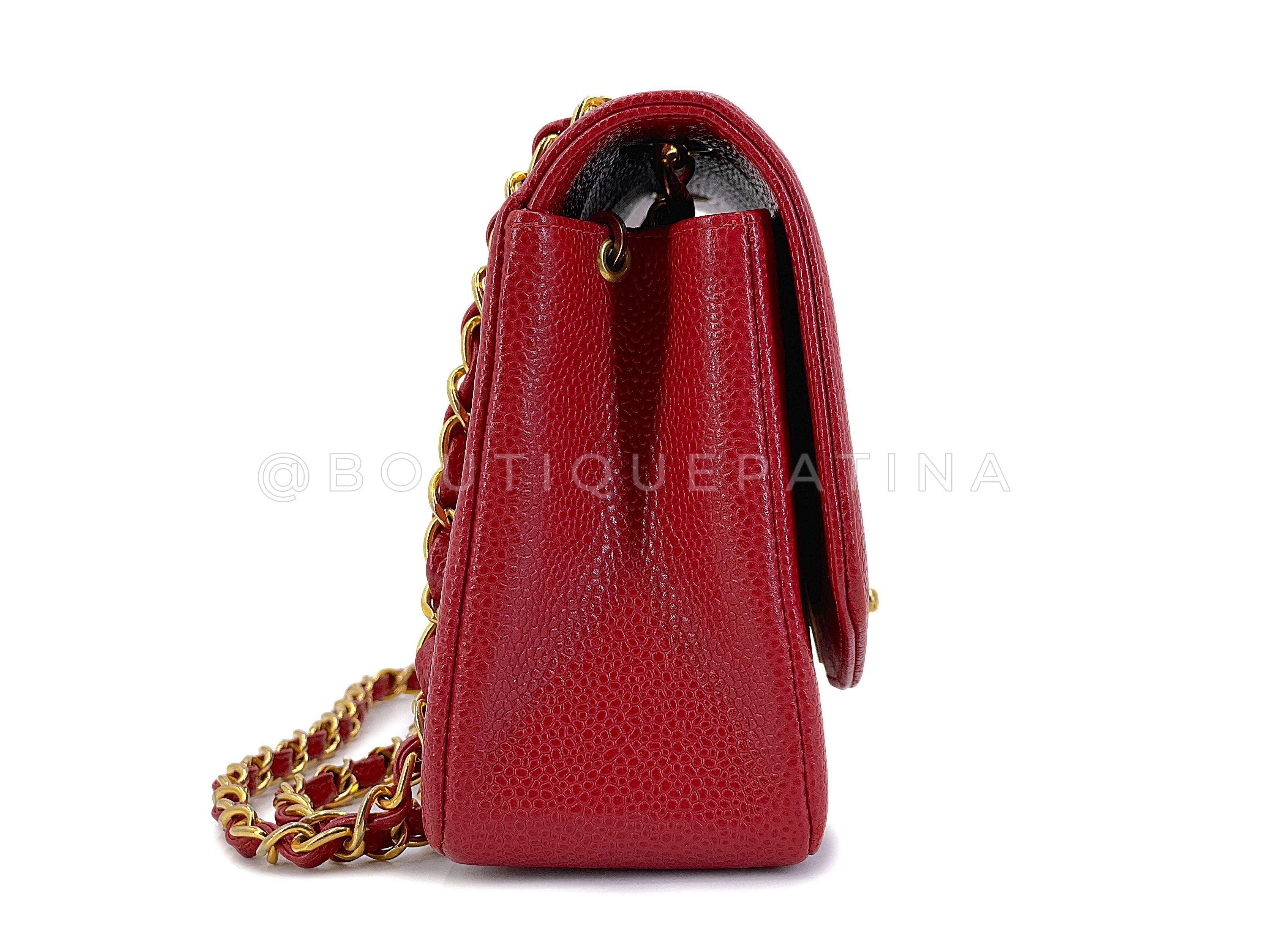 Women's Chanel Vintage Red Caviar Small Diana Flap Bag 24k GHW 67655 For Sale