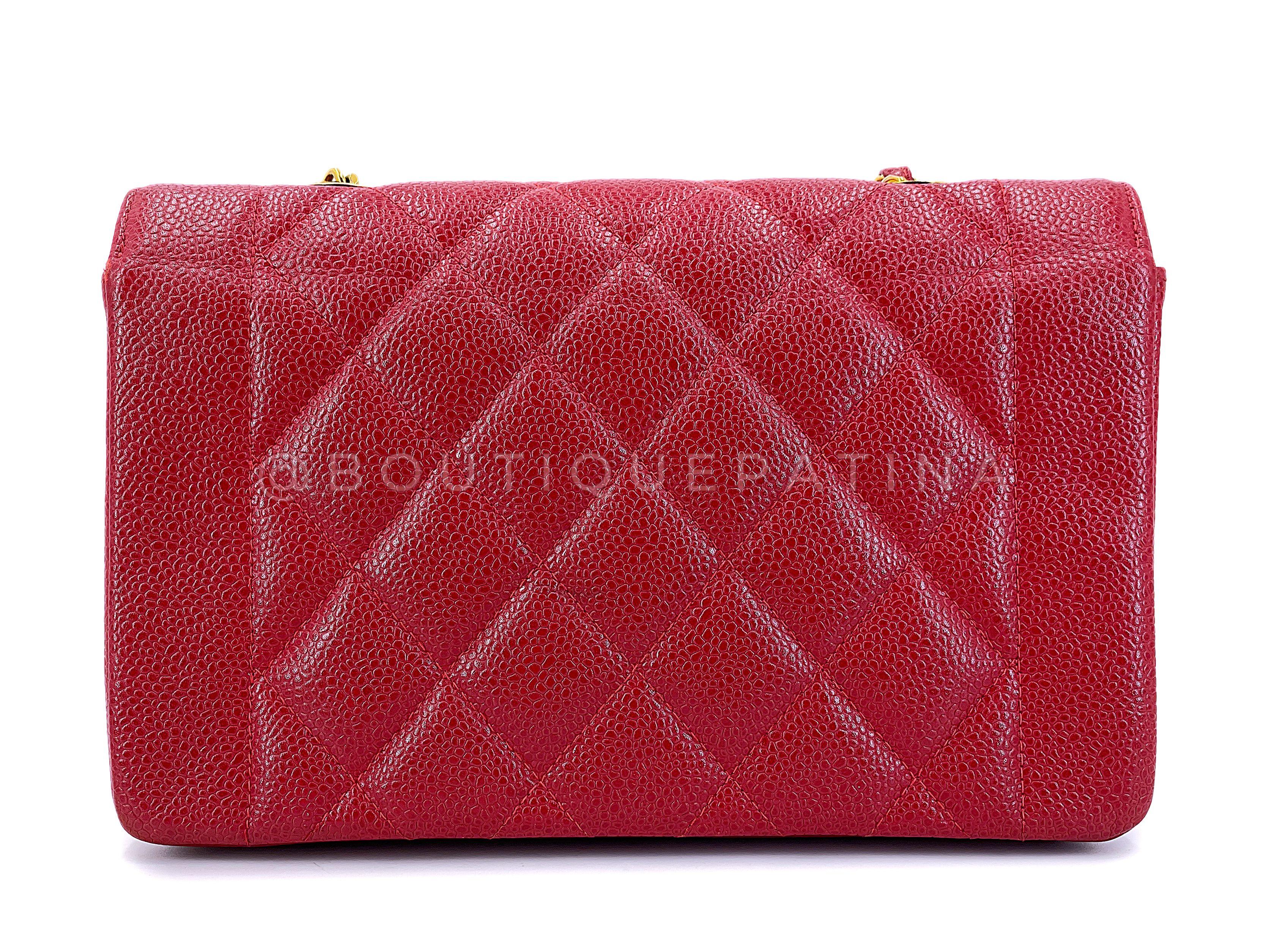 Chanel Vintage Red Caviar Small Diana Flap Bag 24k GHW 67655 For Sale 1