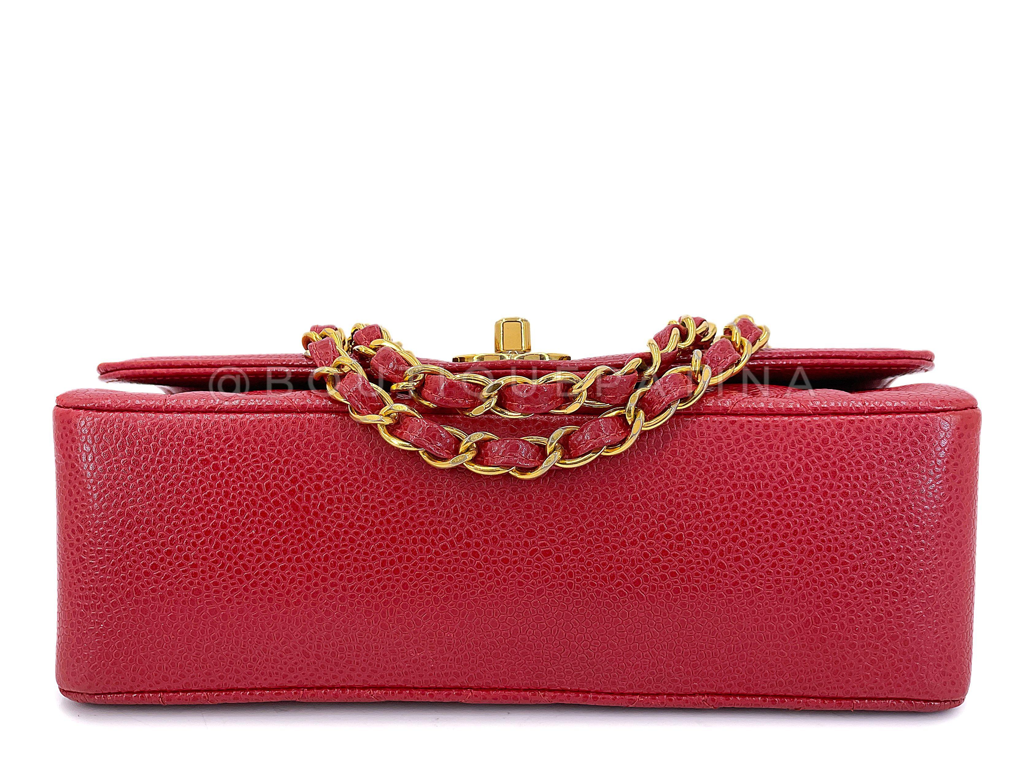 Chanel Vintage Red Caviar Small Diana Flap Bag 24k GHW 67655 For Sale 2