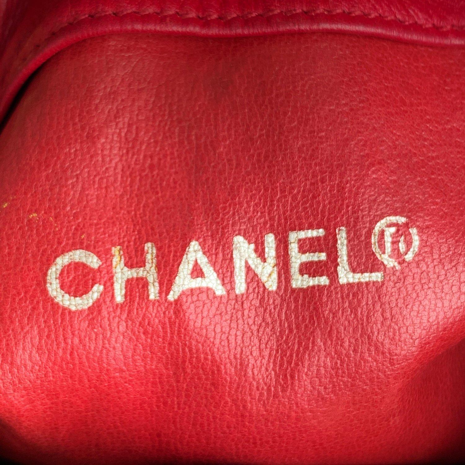 Chanel Vintage Red Leather Bucket Shoulder Bag with Bottom Quilting 6