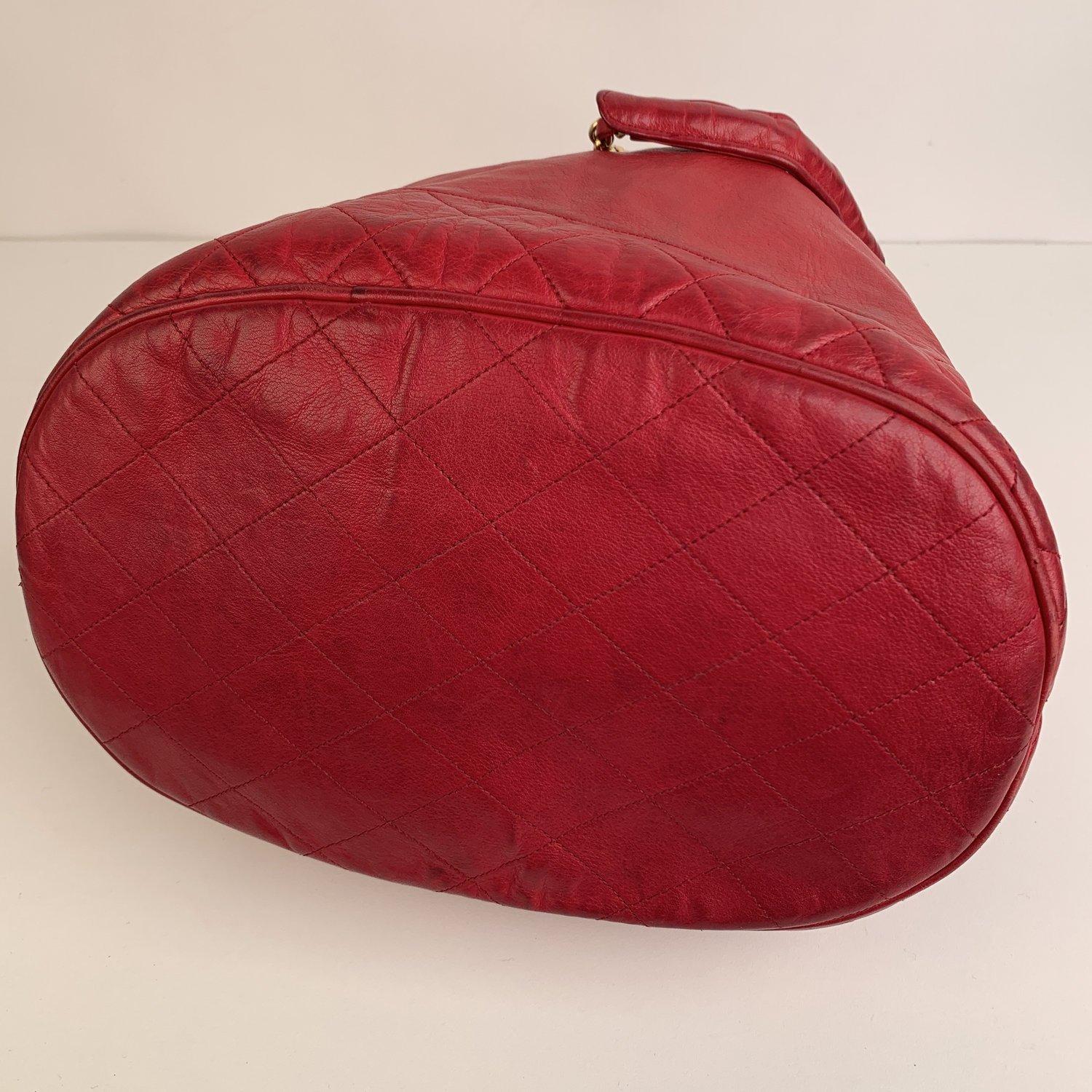Chanel Vintage Red Leather Bucket Shoulder Bag with Bottom Quilting 2