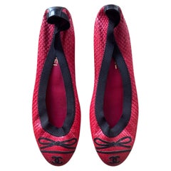 CHANEL Vintage red python l ballet flats 39 , 5 size