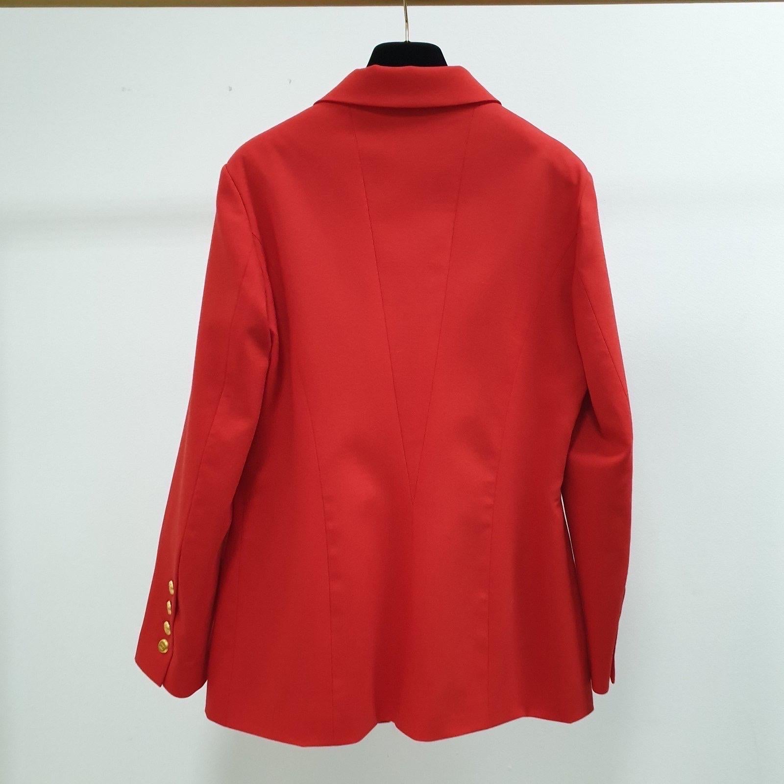 Chanel Vintage Red Wool Long Jacket Blazer CC Button  In Good Condition In Krakow, PL
