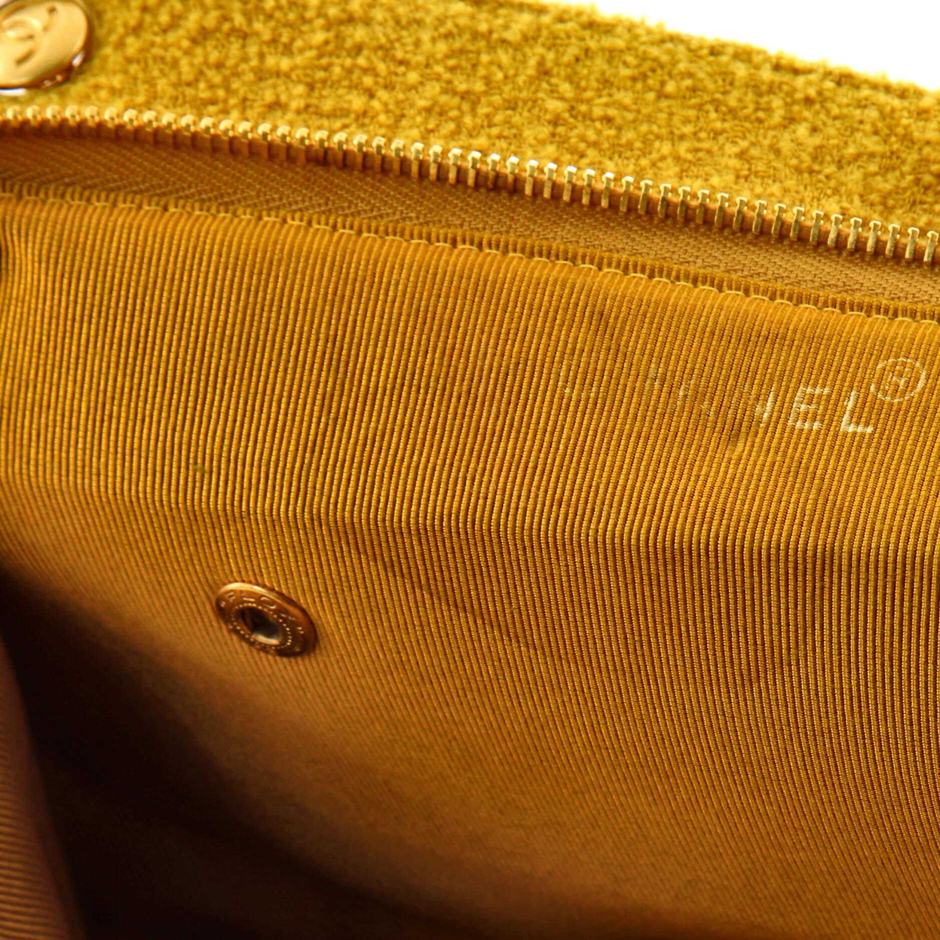 Chanel Vintage Reissue Frame Shoulder Bag Chevron Tweed Small 3