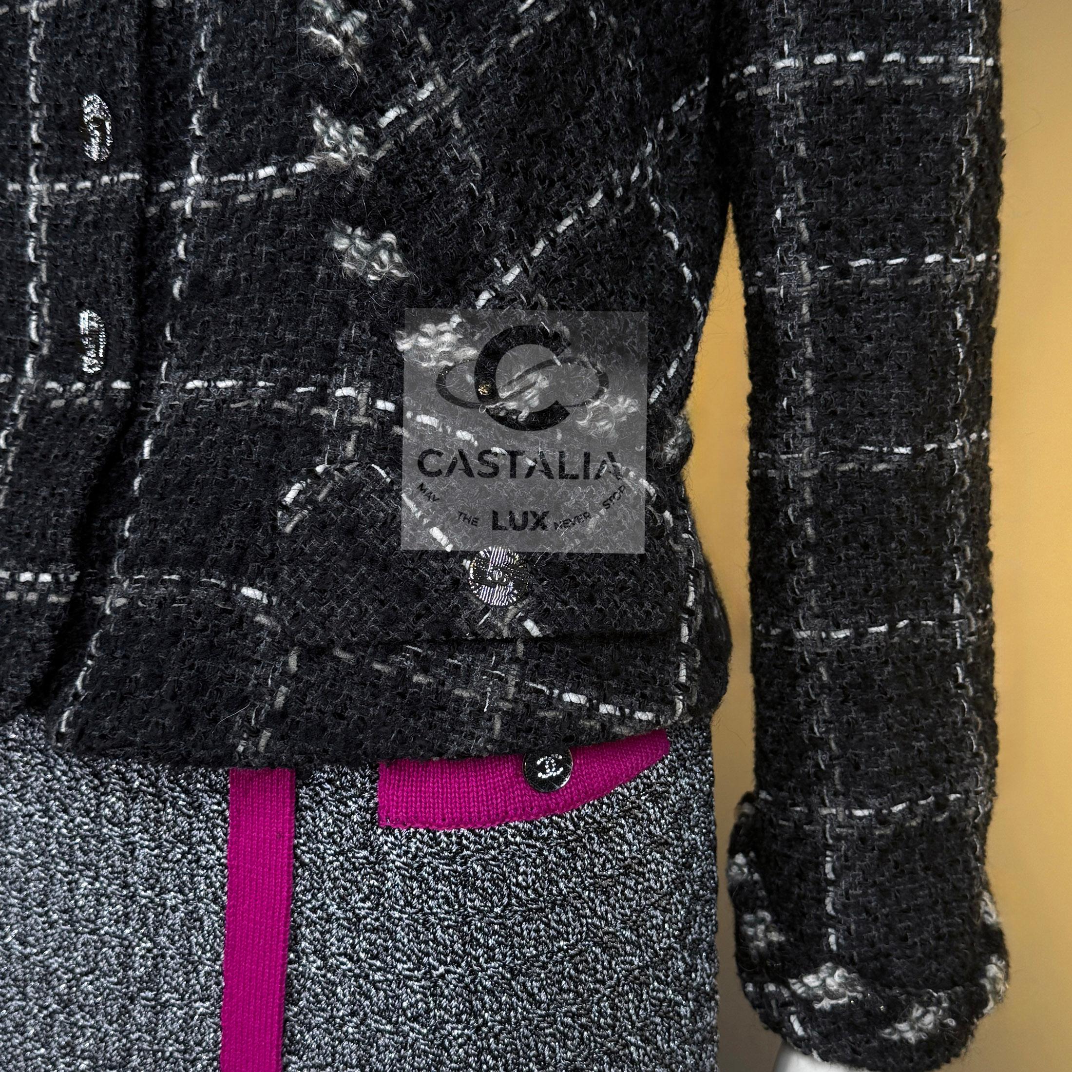 Chanel Vintage Relic Giacca in tweed nero 40 FR in vendita 5