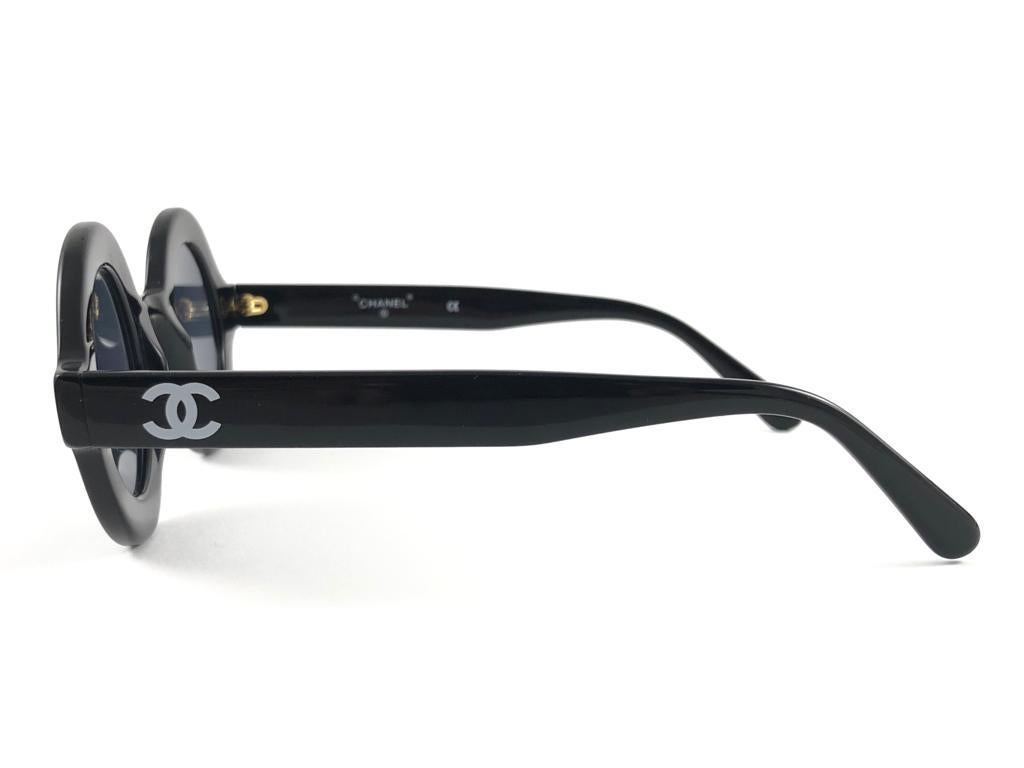 chanel circle sunglasses