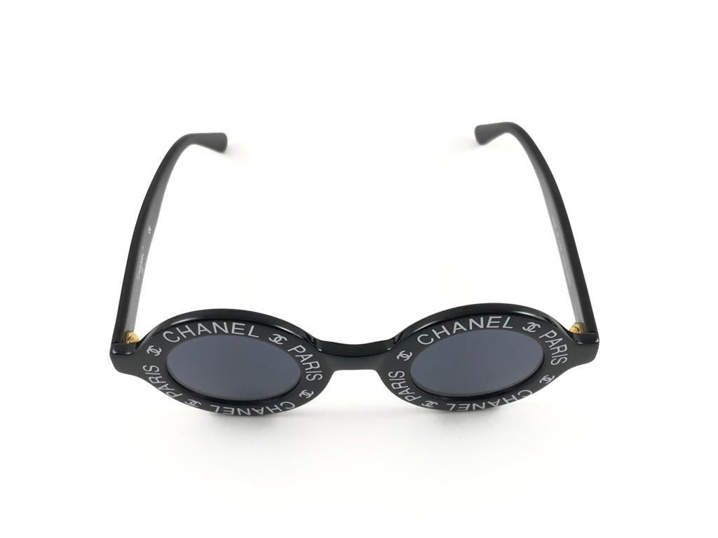 Chanel Lunettes de soleil rondes vintage 