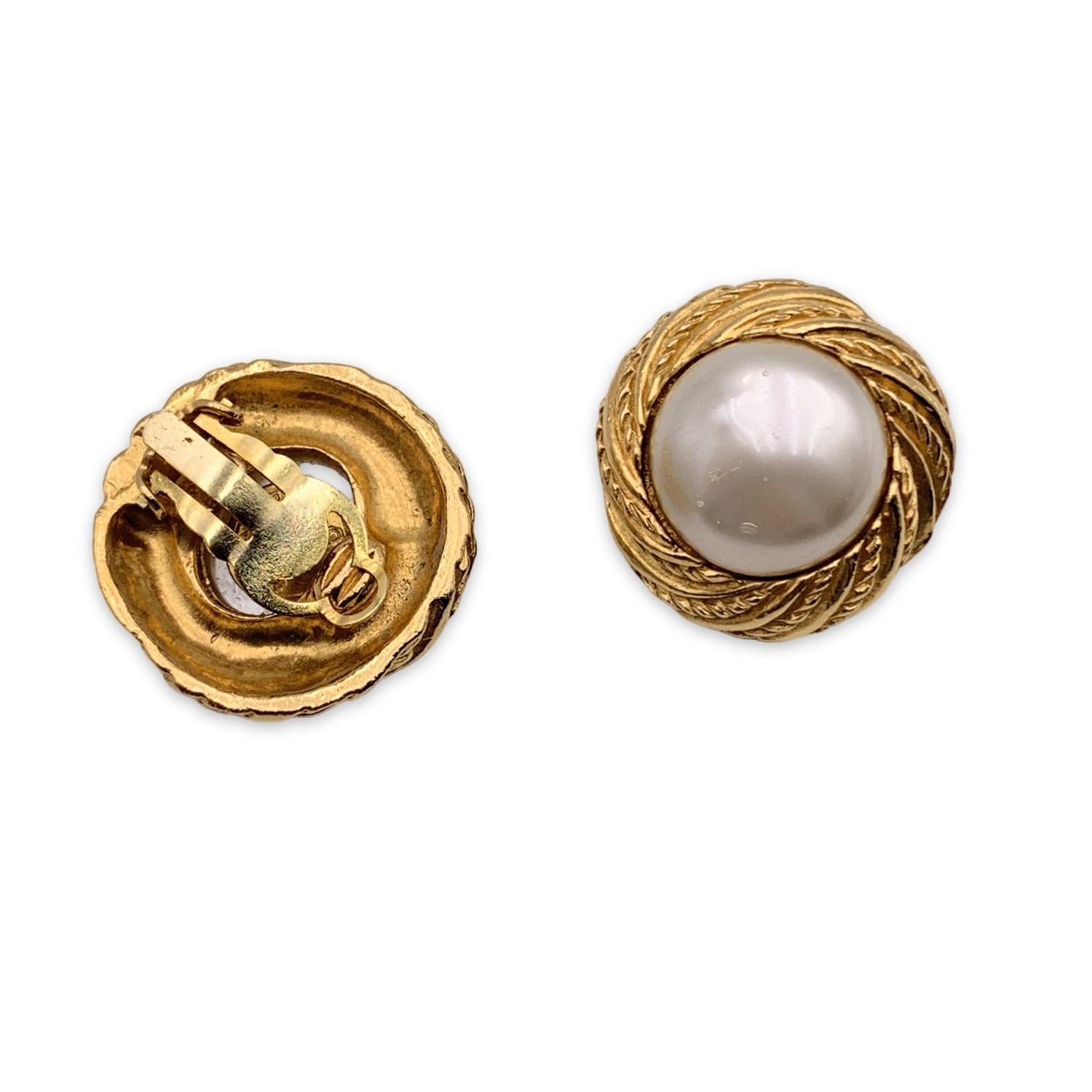 Women's Chanel Vintage Round Clip On Gold Metal Pearl Cabochon Earrings