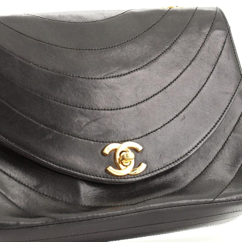 Chanel Vintage Round Flap Bag Horizontal Quilted Lambskin Small 1