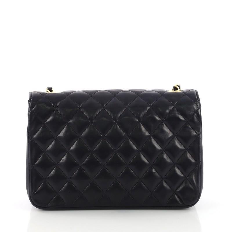 chanel vintage round bag