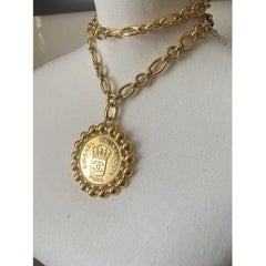 Chanel Vintage Rue Cambon Medallion XL Oversized Chain Pendant Necklace