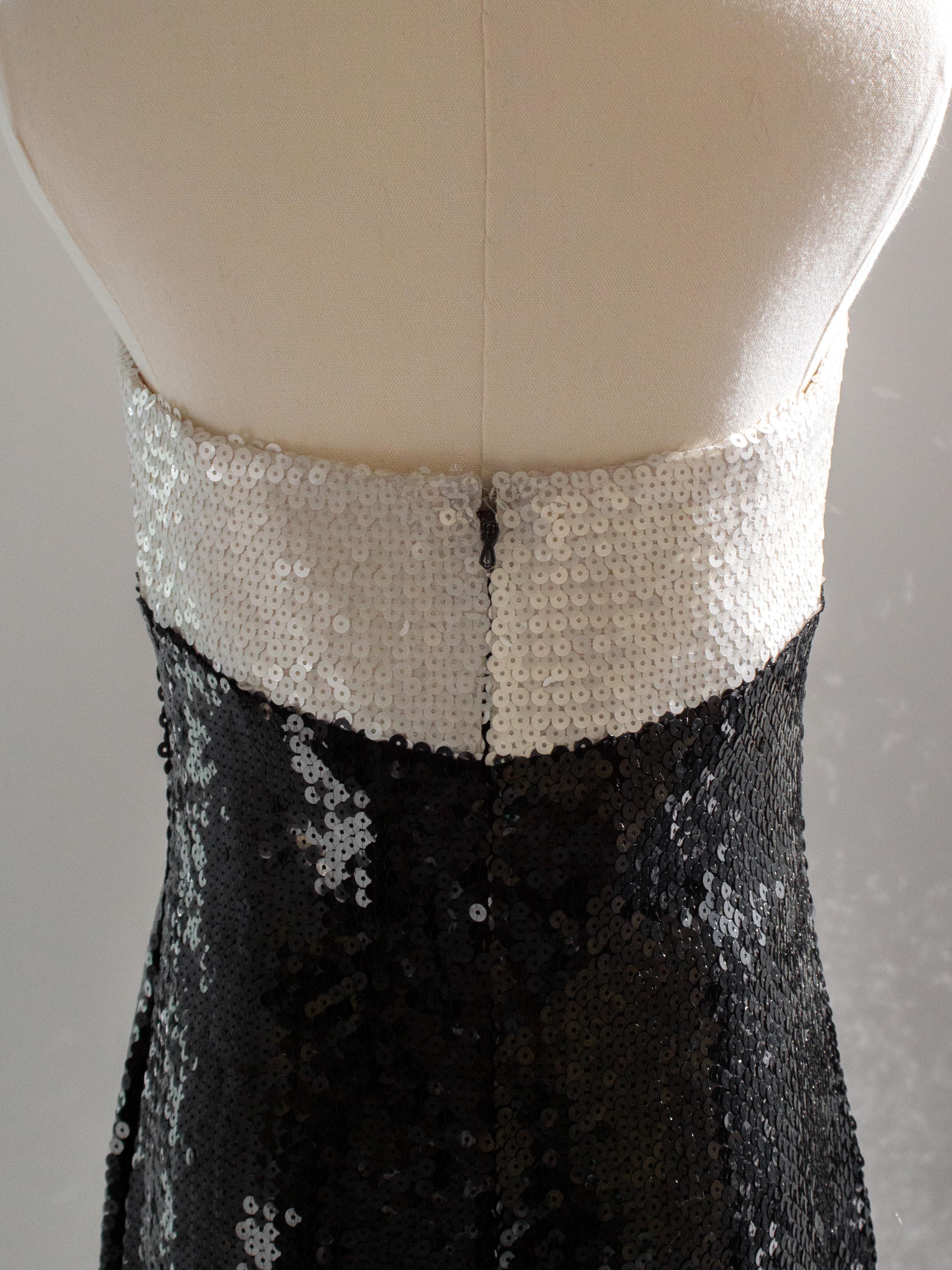 Chanel Vintage S.S. White 1987 Bianco Nero con paillettes e fiocco Bustier Mini Dress in vendita 5