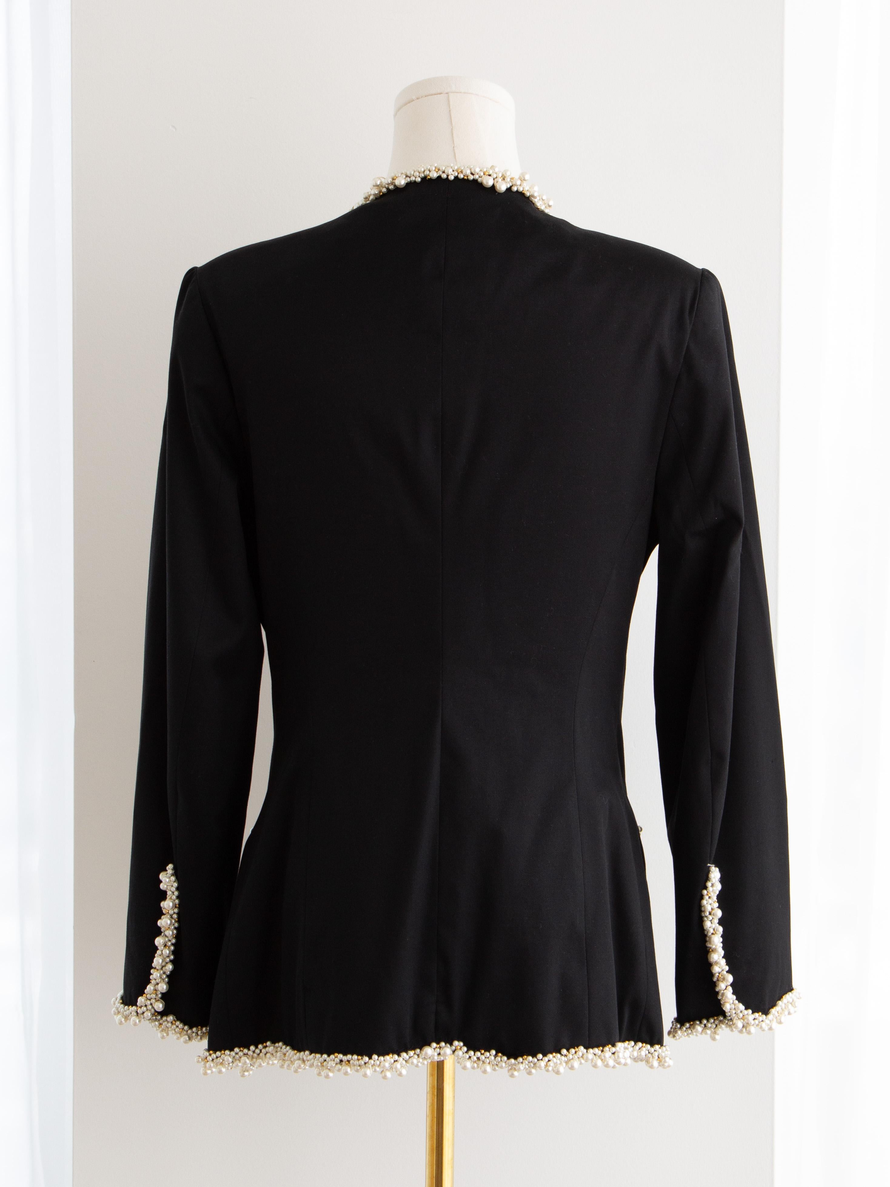 Chanel Vintage S/S 1990 Schwarz Faux Perle verschönert Seide Jacke im Angebot 4