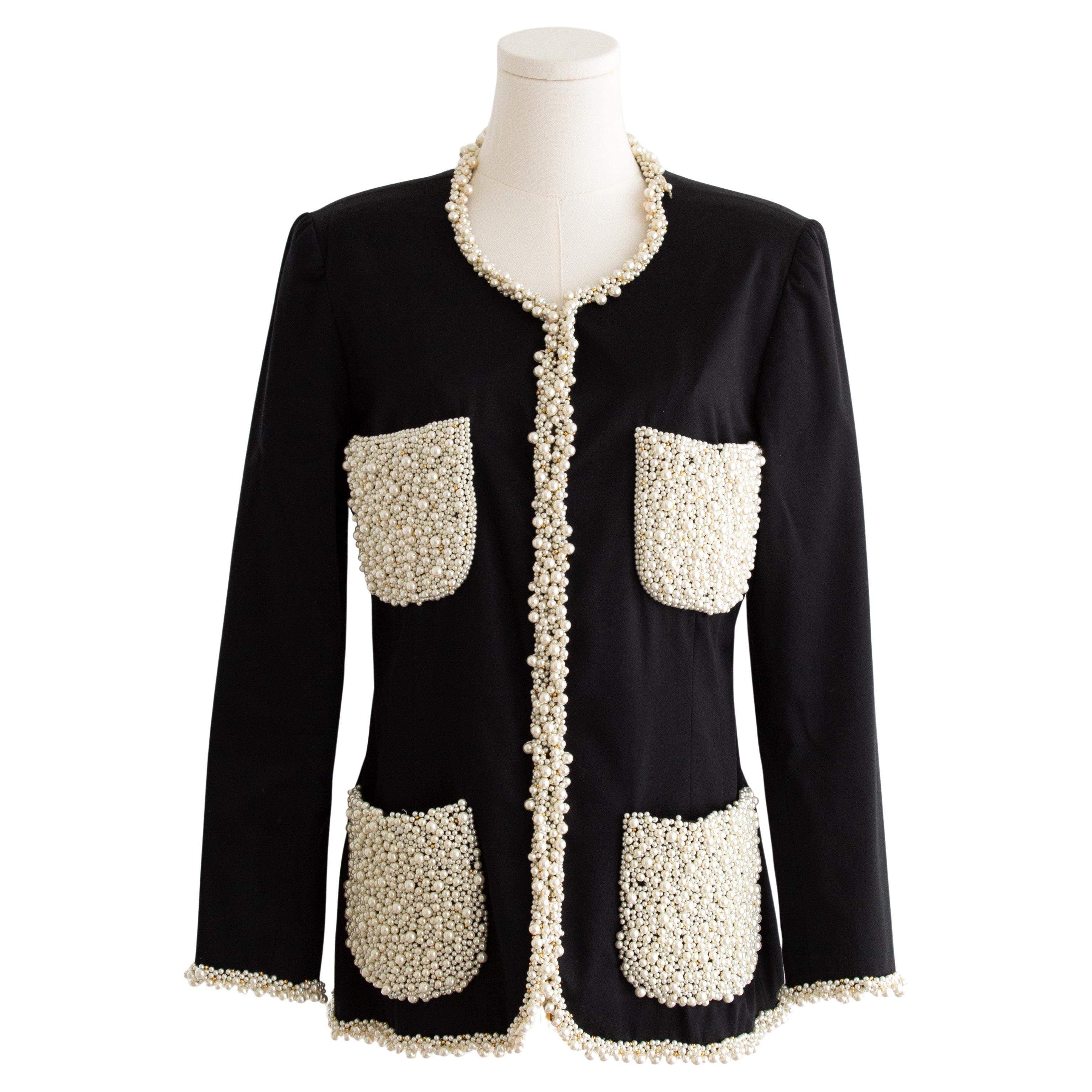 Chanel Vintage S/S 1990 Schwarz Faux Perle verschönert Seide Jacke im Angebot