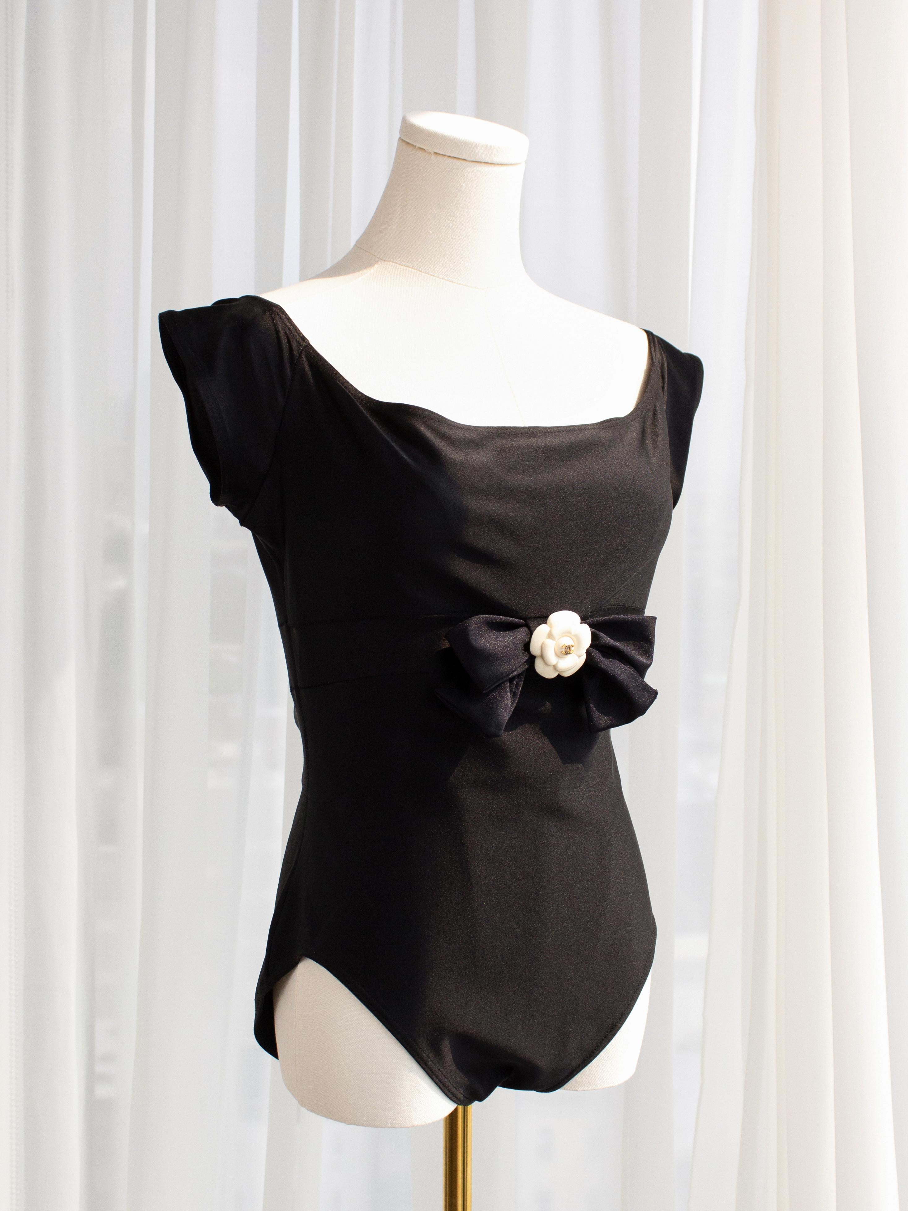 Chanel Vintage S/S 1990 Black White Camellia Flower Bow Bodysuit Swimsuit For Sale 2