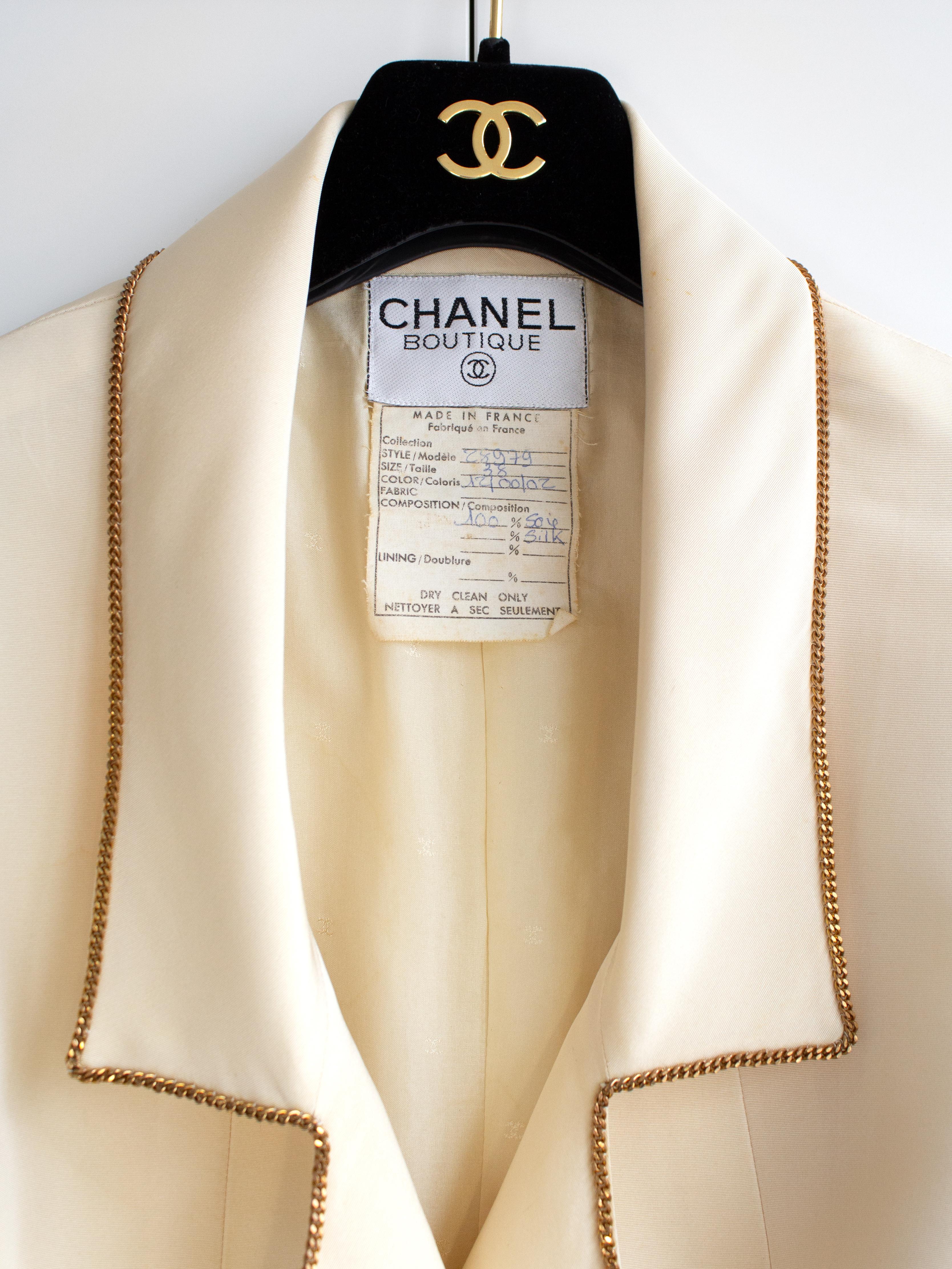 Chanel Vintage S/S 1990 Ecru Cream Silk Gold Chain Jumbo Pearl Lucite Jacket 5