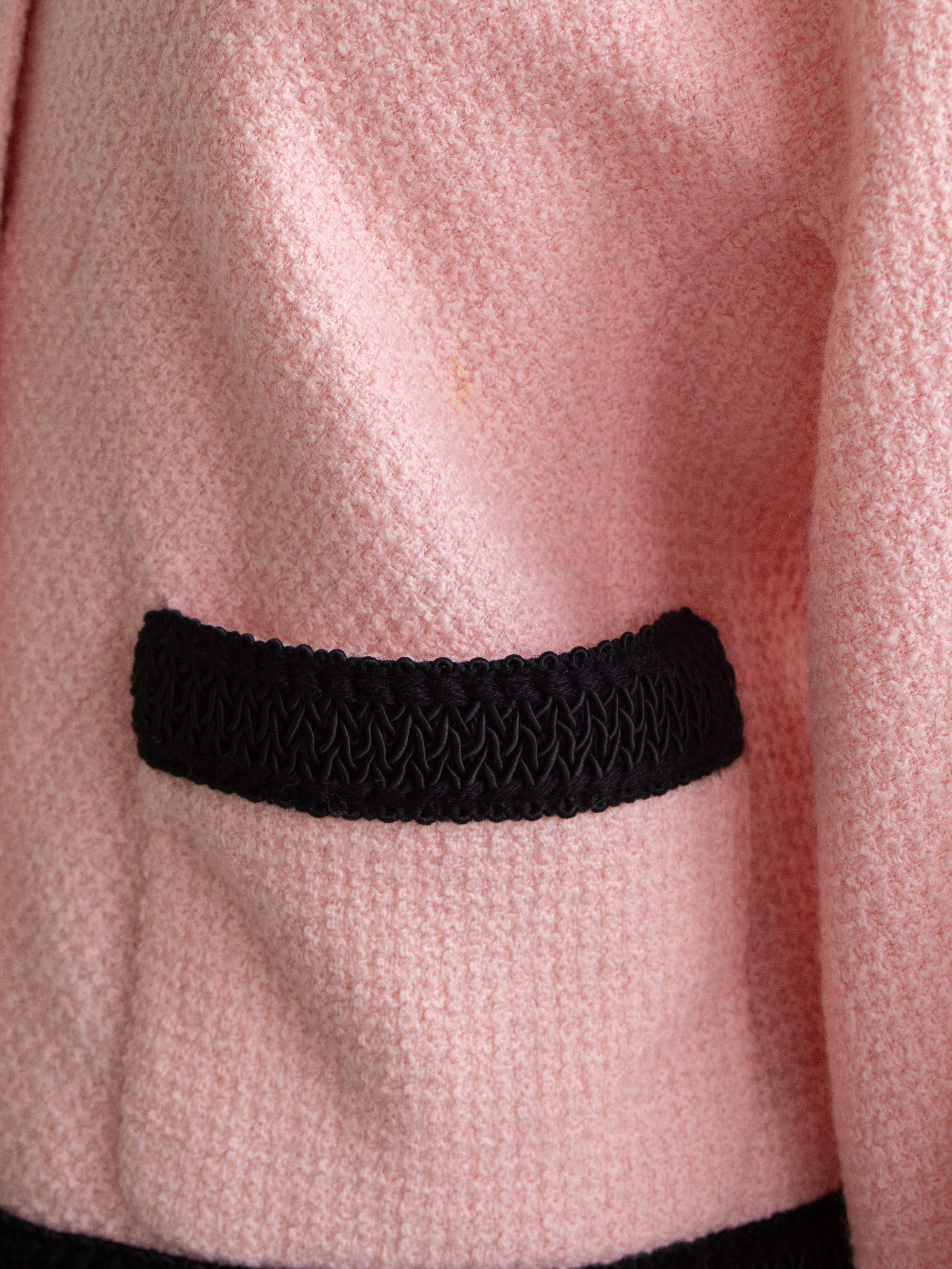 Chanel Vintage S/S 1990 Pink Black CC Tweed Jacket Skirt Suit For Sale 4